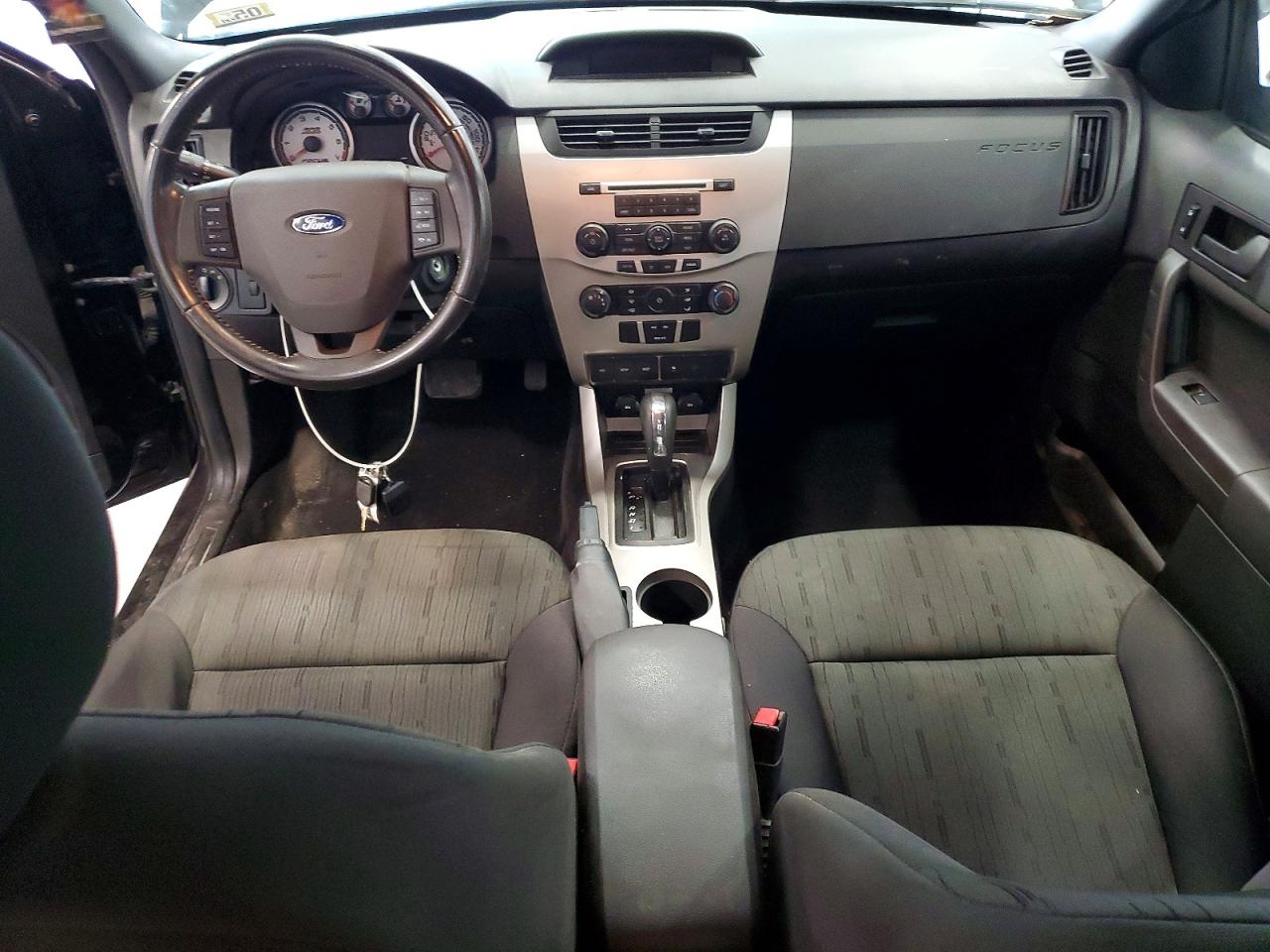 2011 Ford Focus Se Black vin: 1FAHP3FN0BW192562