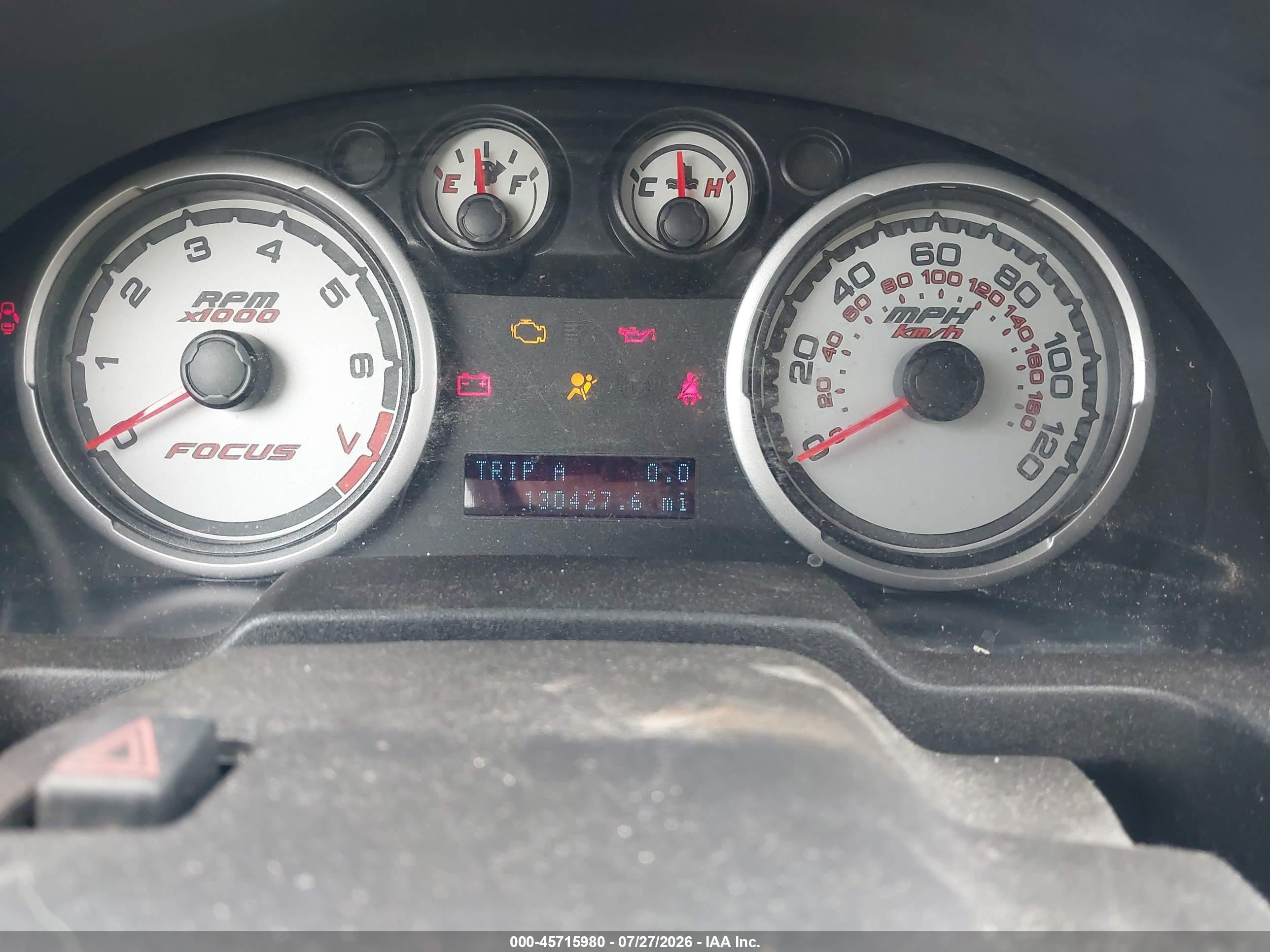 2011 Ford Focus Se Серебряный vin: 1FAHP3FN0BW201177