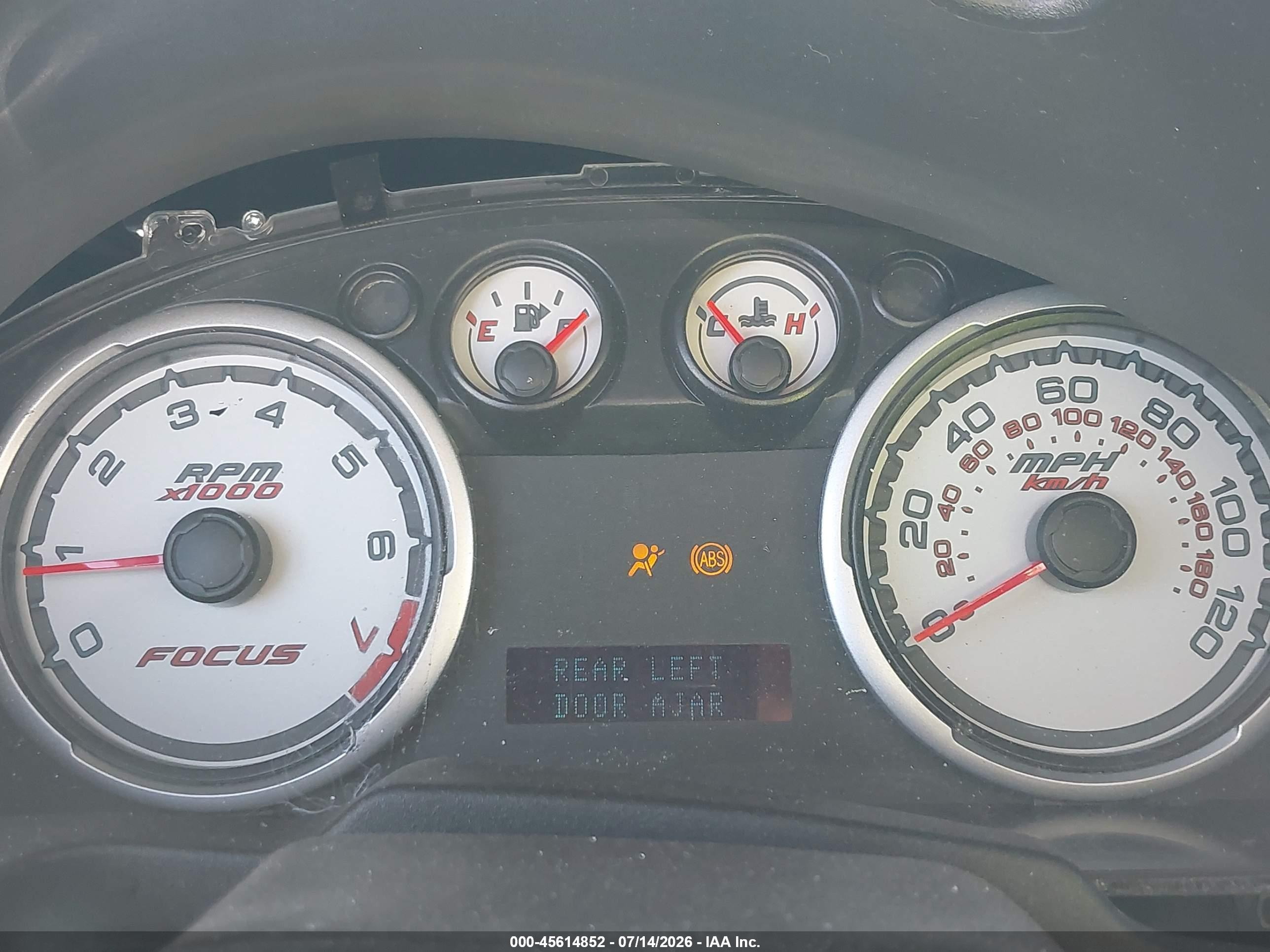 2011 Ford Focus Se Серый vin: 1FAHP3FN0BW203057