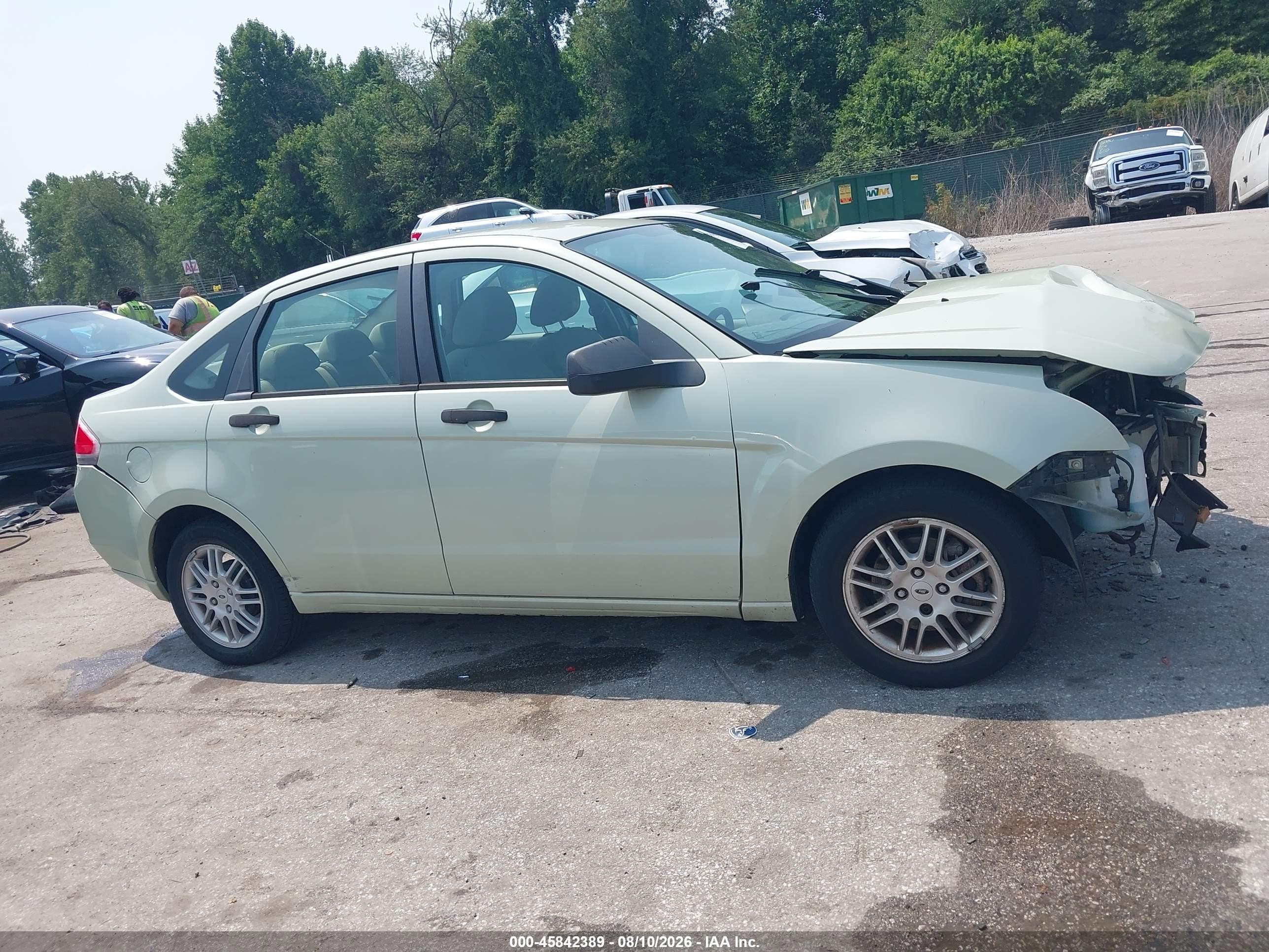 2010 Ford Focus Se Green vin: 1FAHP3FN1AW115312