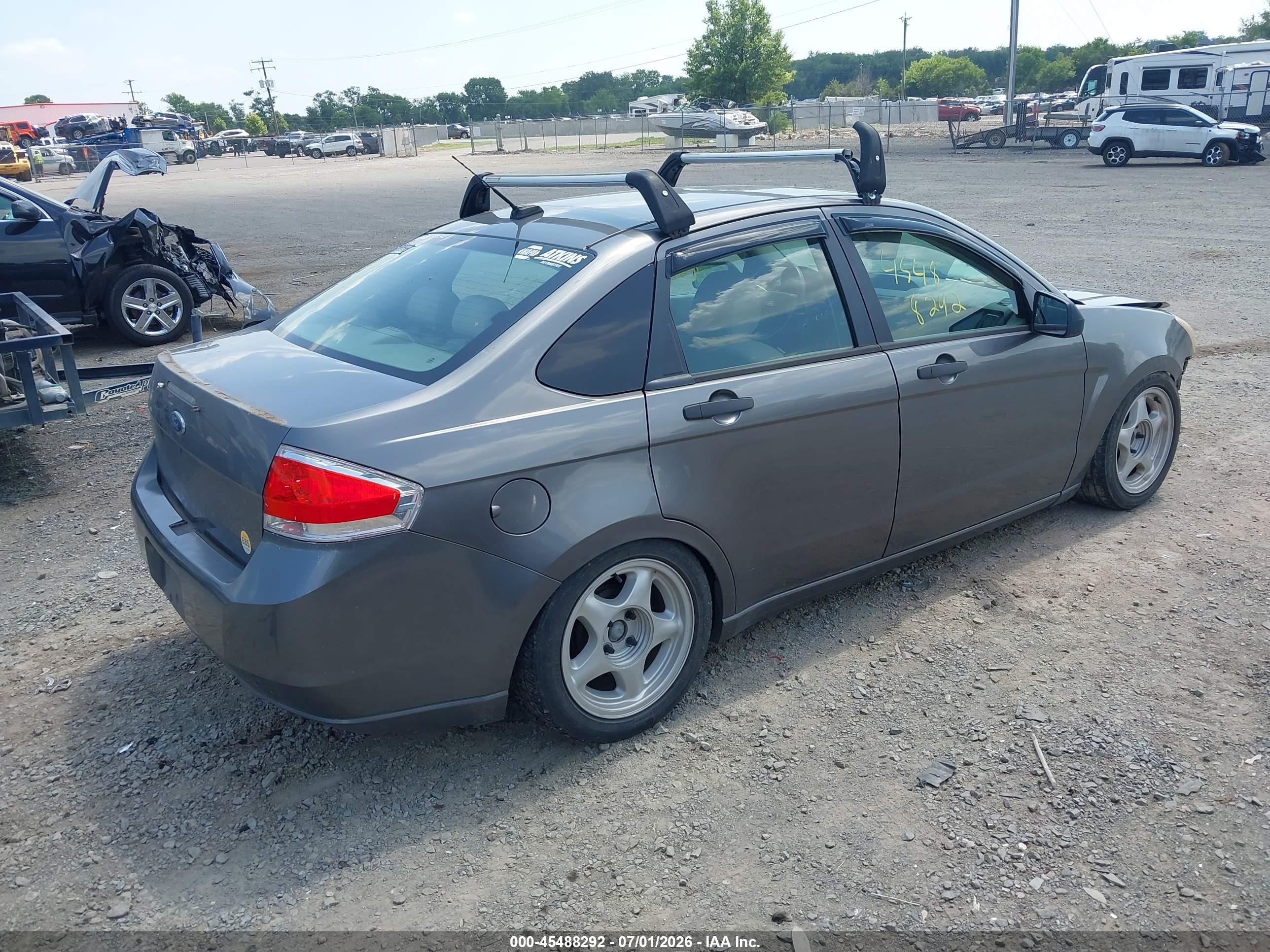 2010 Ford Focus Se Gray vin: 1FAHP3FN1AW211263