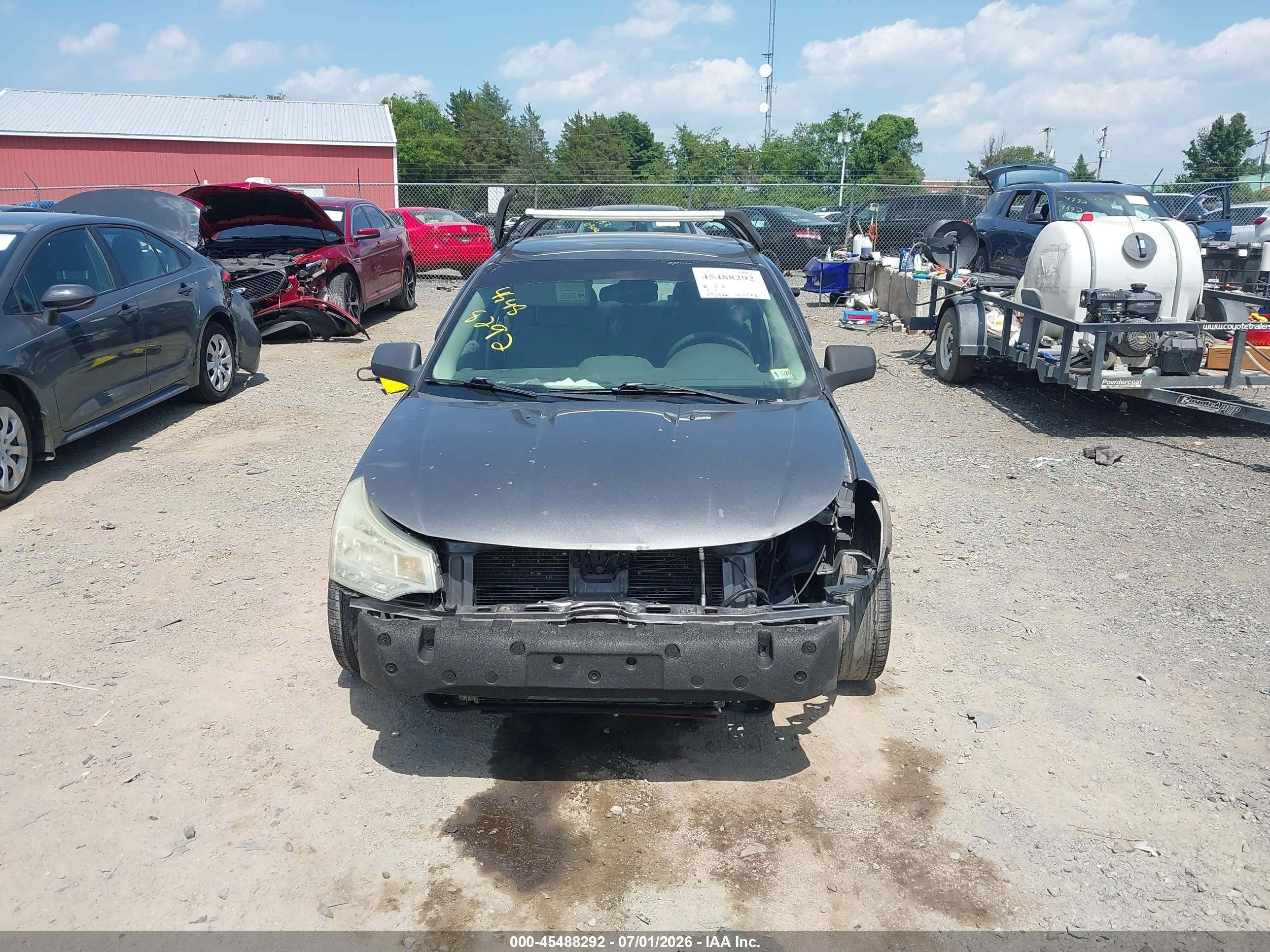 2010 Ford Focus Se Gray vin: 1FAHP3FN1AW211263