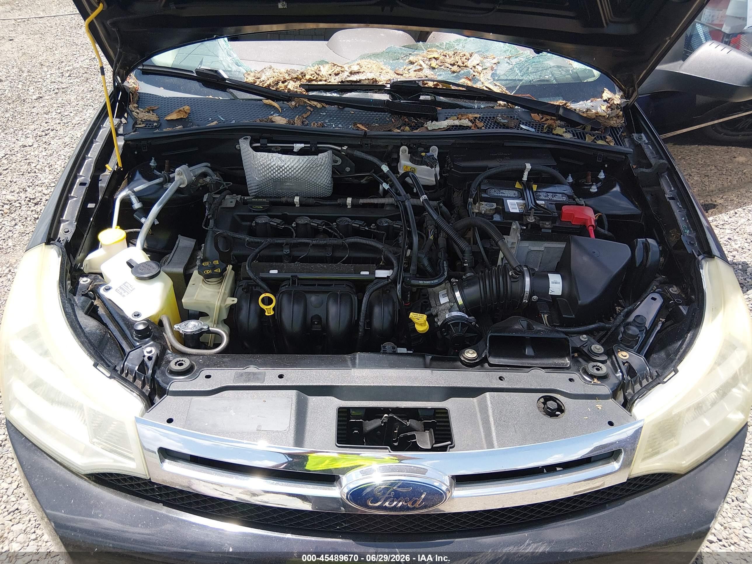 2010 Ford Focus Se Черный vin: 1FAHP3FN1AW225339