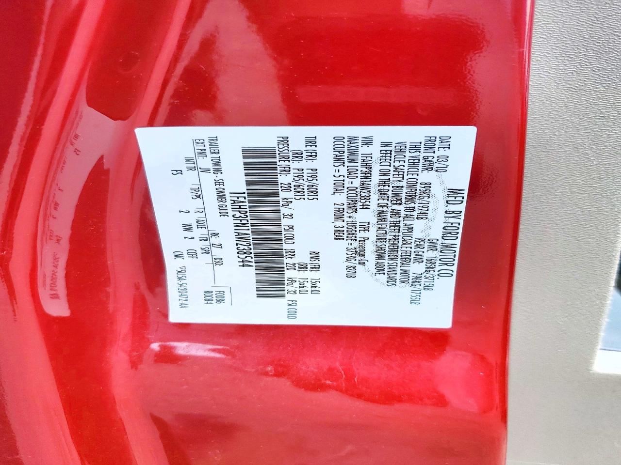 2010 Ford Focus Se Red vin: 1FAHP3FN1AW238544