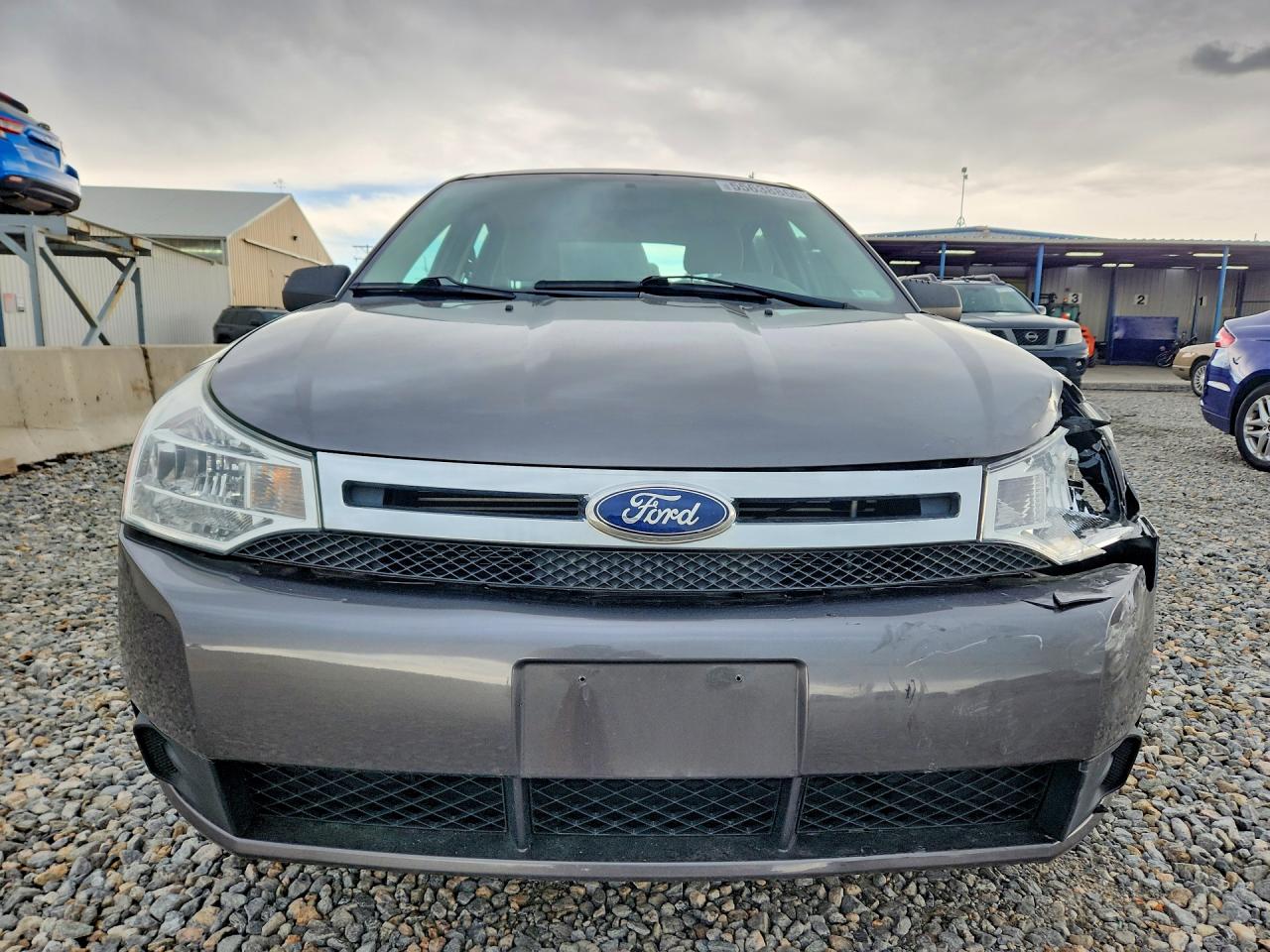 2010 Ford Focus Se Gray vin: 1FAHP3FN1AW256364