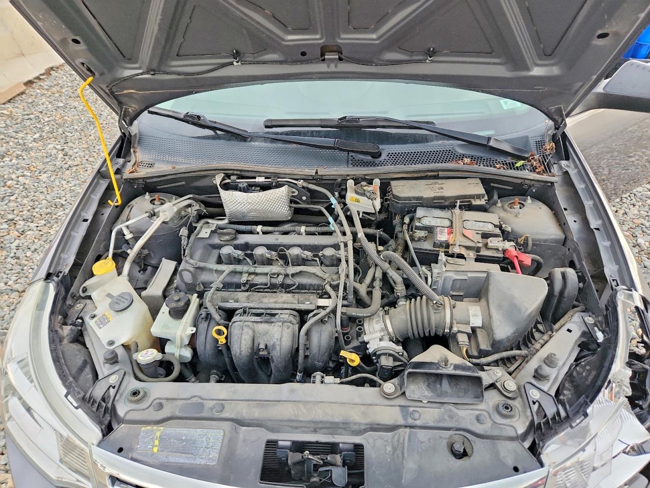 2010 Ford Focus Se Gray vin: 1FAHP3FN1AW256364