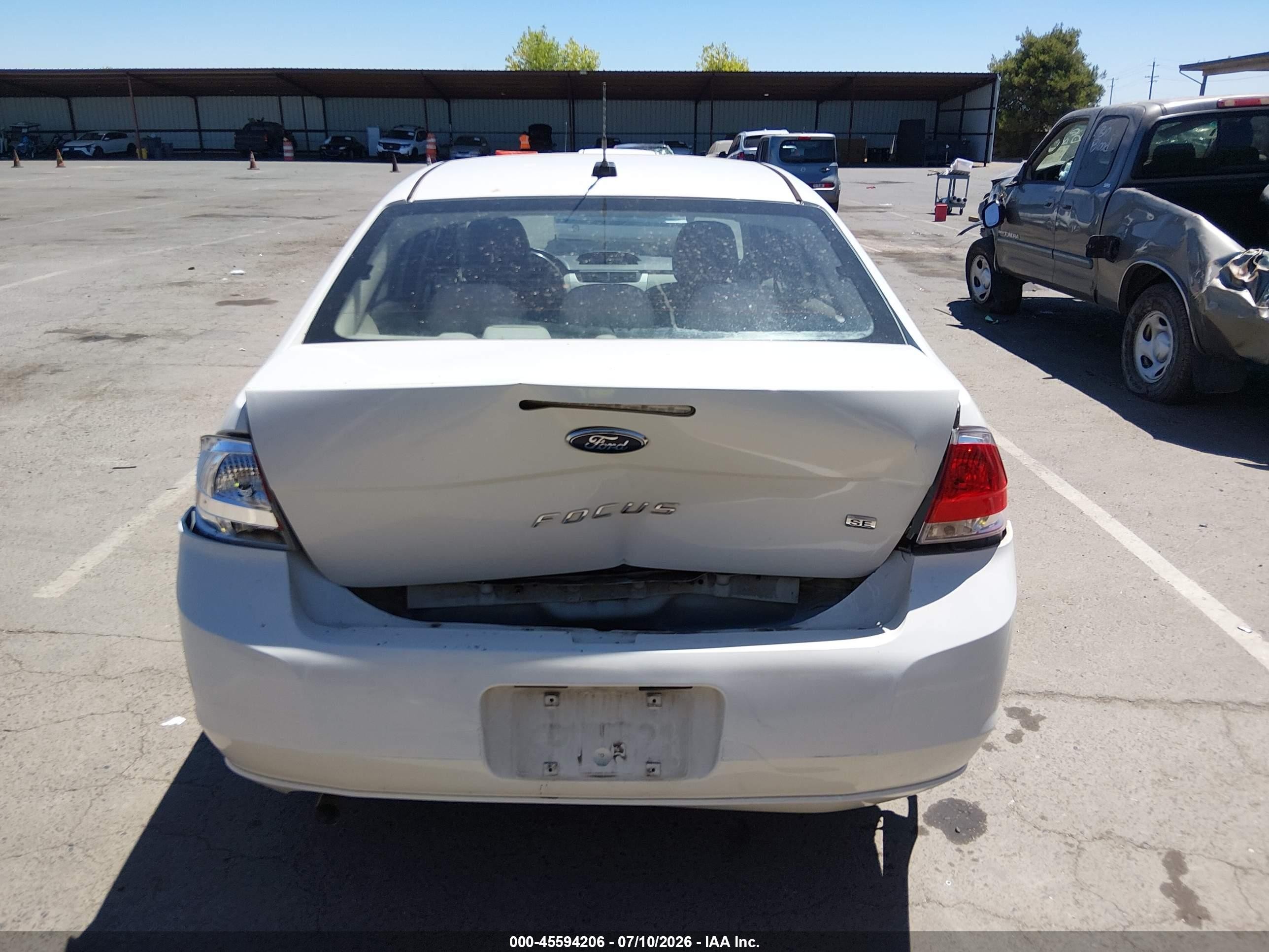 2010 Ford Focus Se White vin: 1FAHP3FN1AW280521