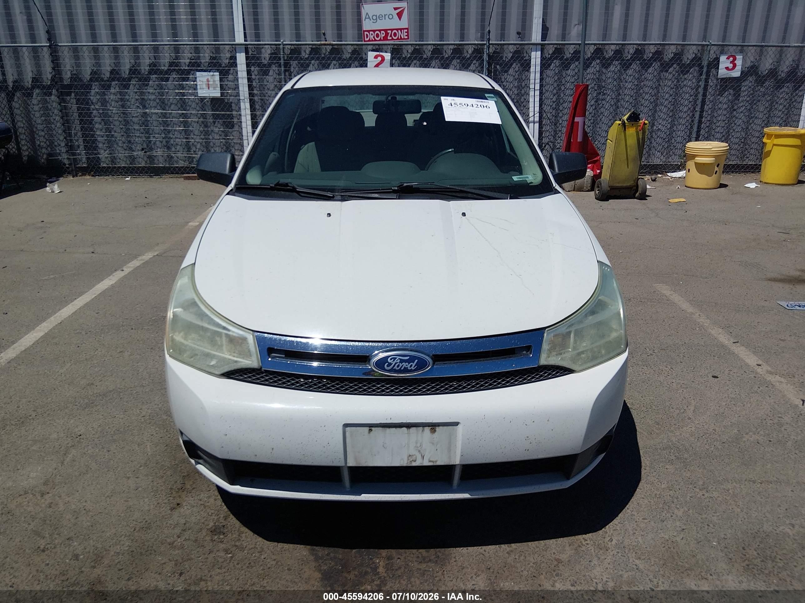 2010 Ford Focus Se White vin: 1FAHP3FN1AW280521