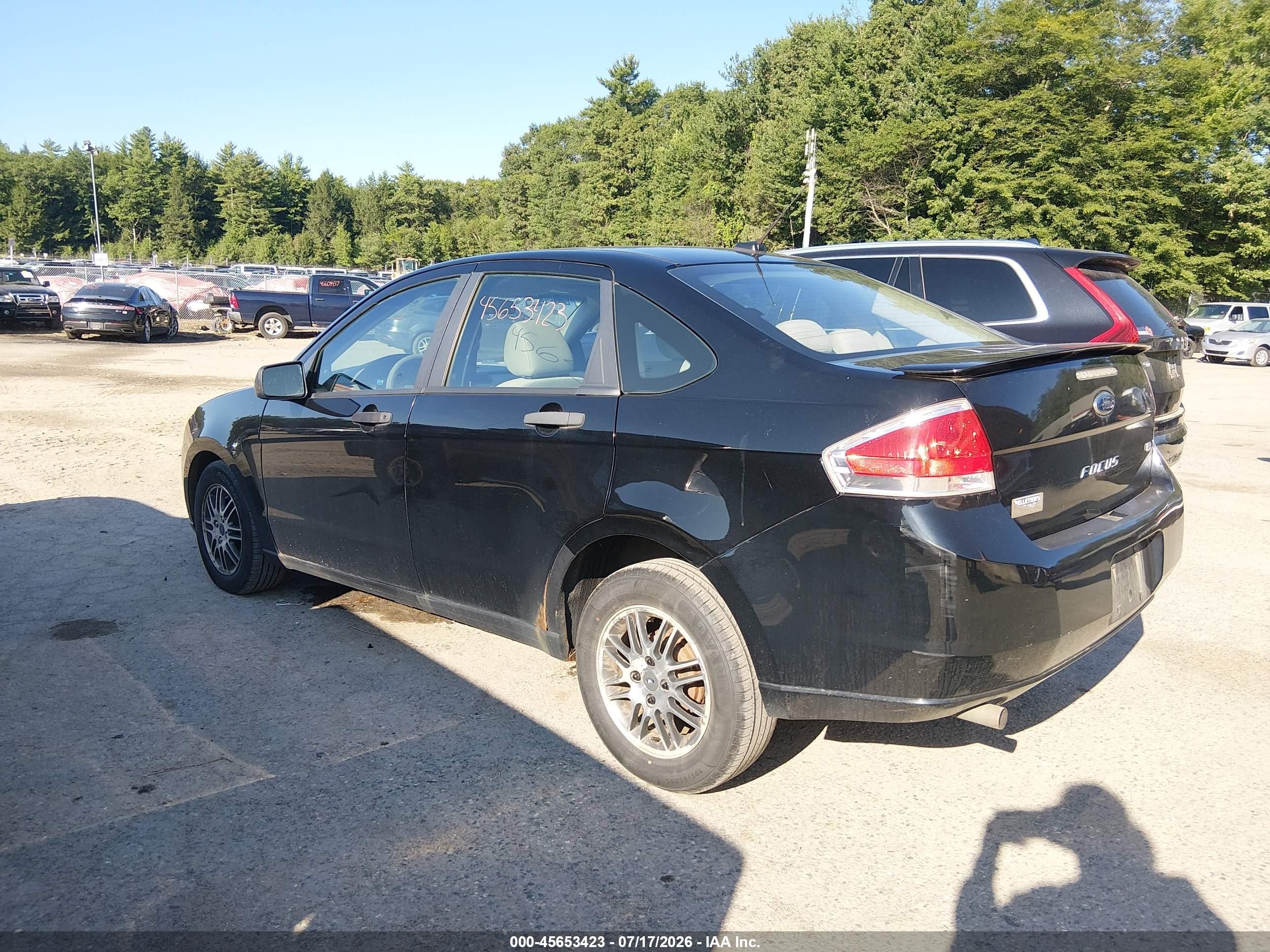 2010 Ford Focus Se Black vin: 1FAHP3FN1AW298324
