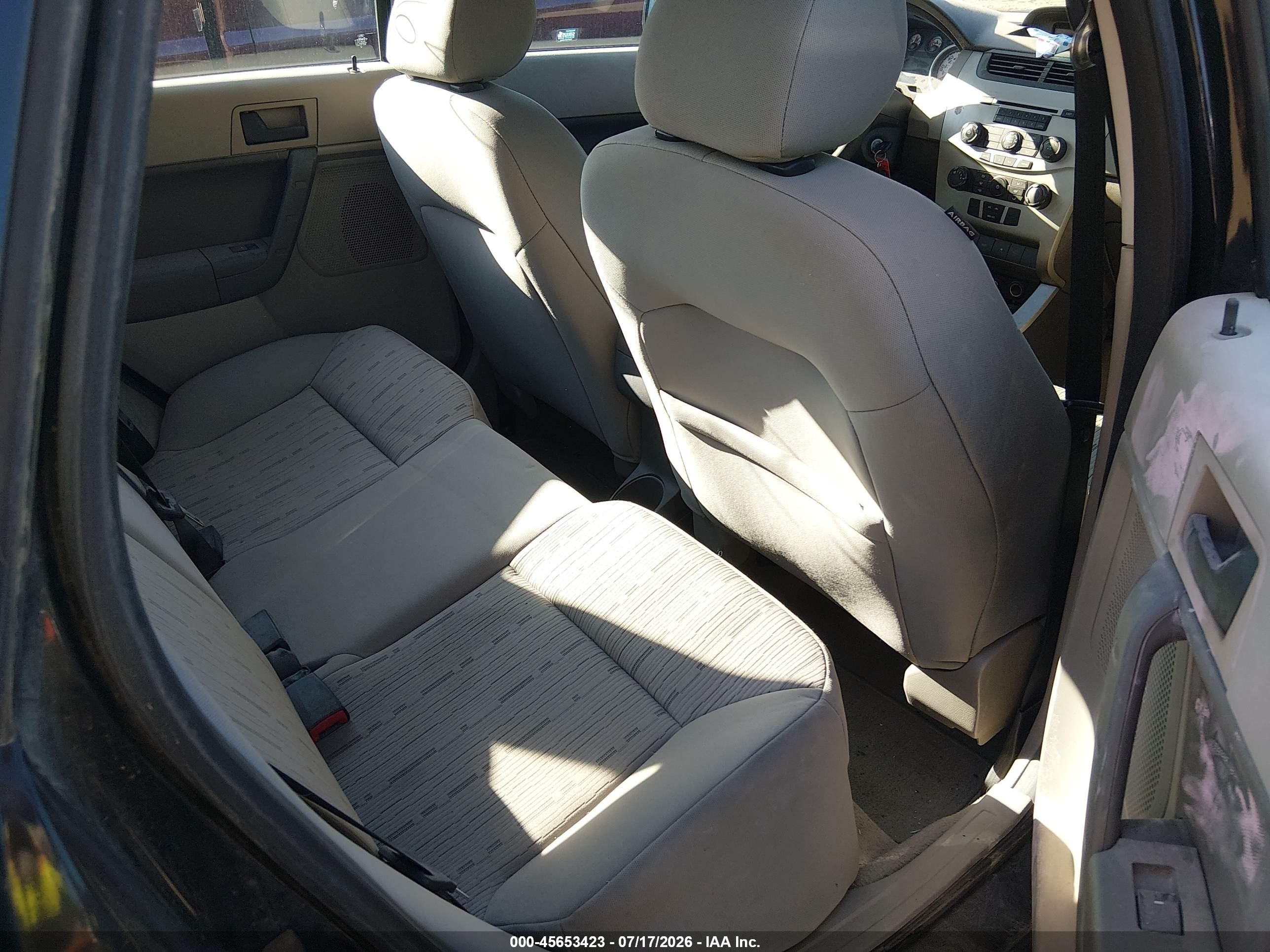 2010 Ford Focus Se Black vin: 1FAHP3FN1AW298324