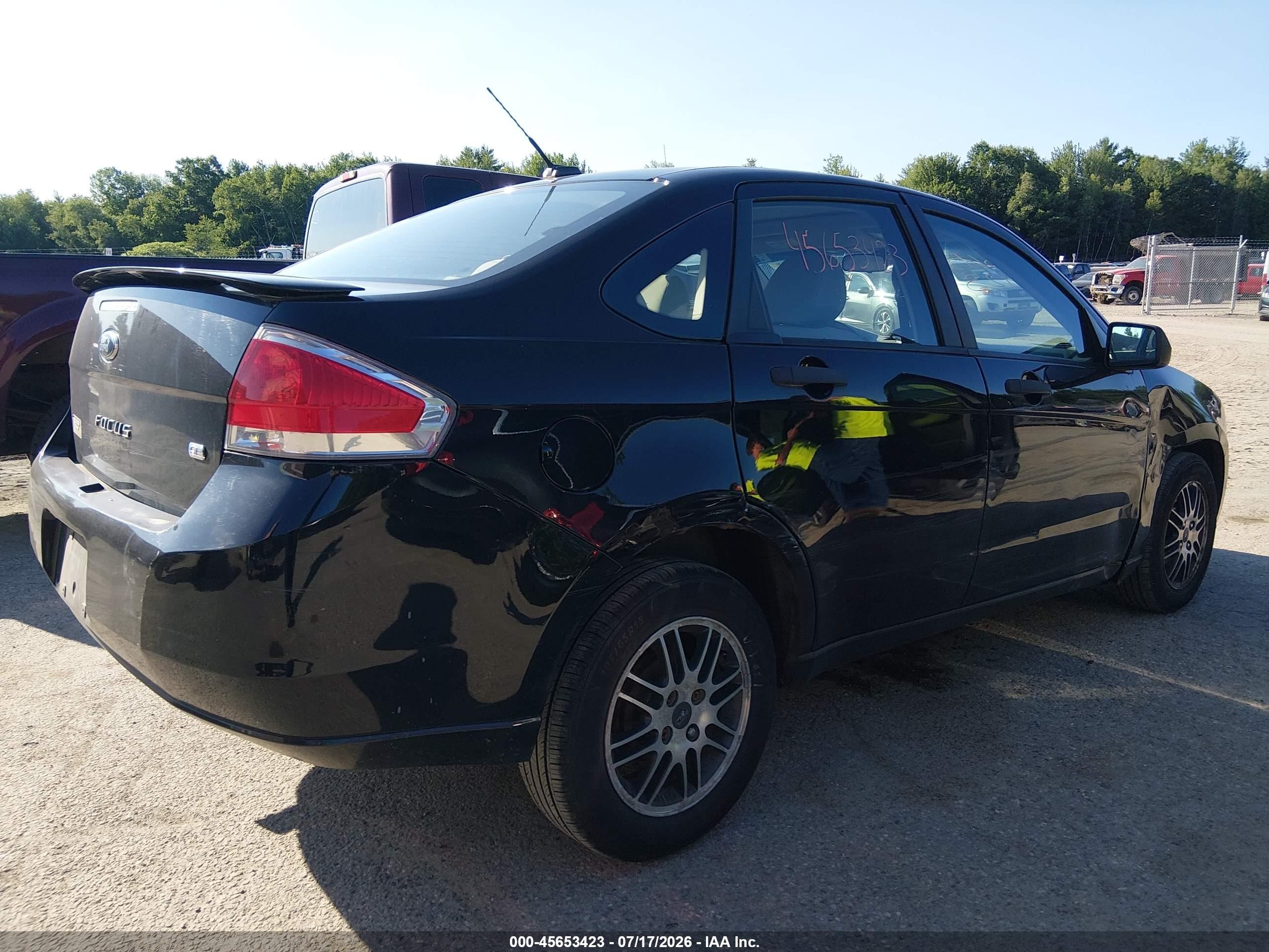 2010 Ford Focus Se Black vin: 1FAHP3FN1AW298324