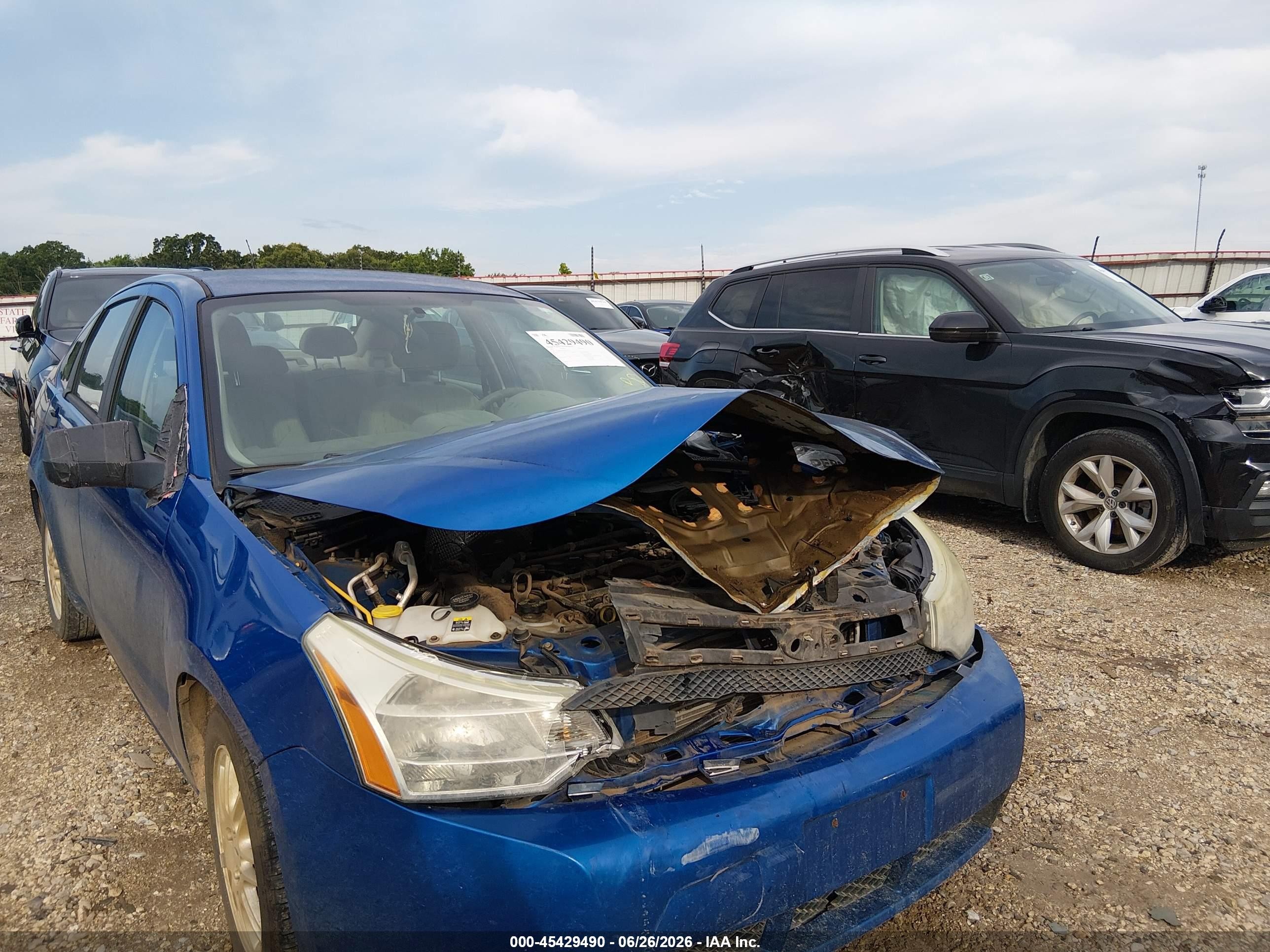 2011 Ford Focus Se Blue vin: 1FAHP3FN1BW106711