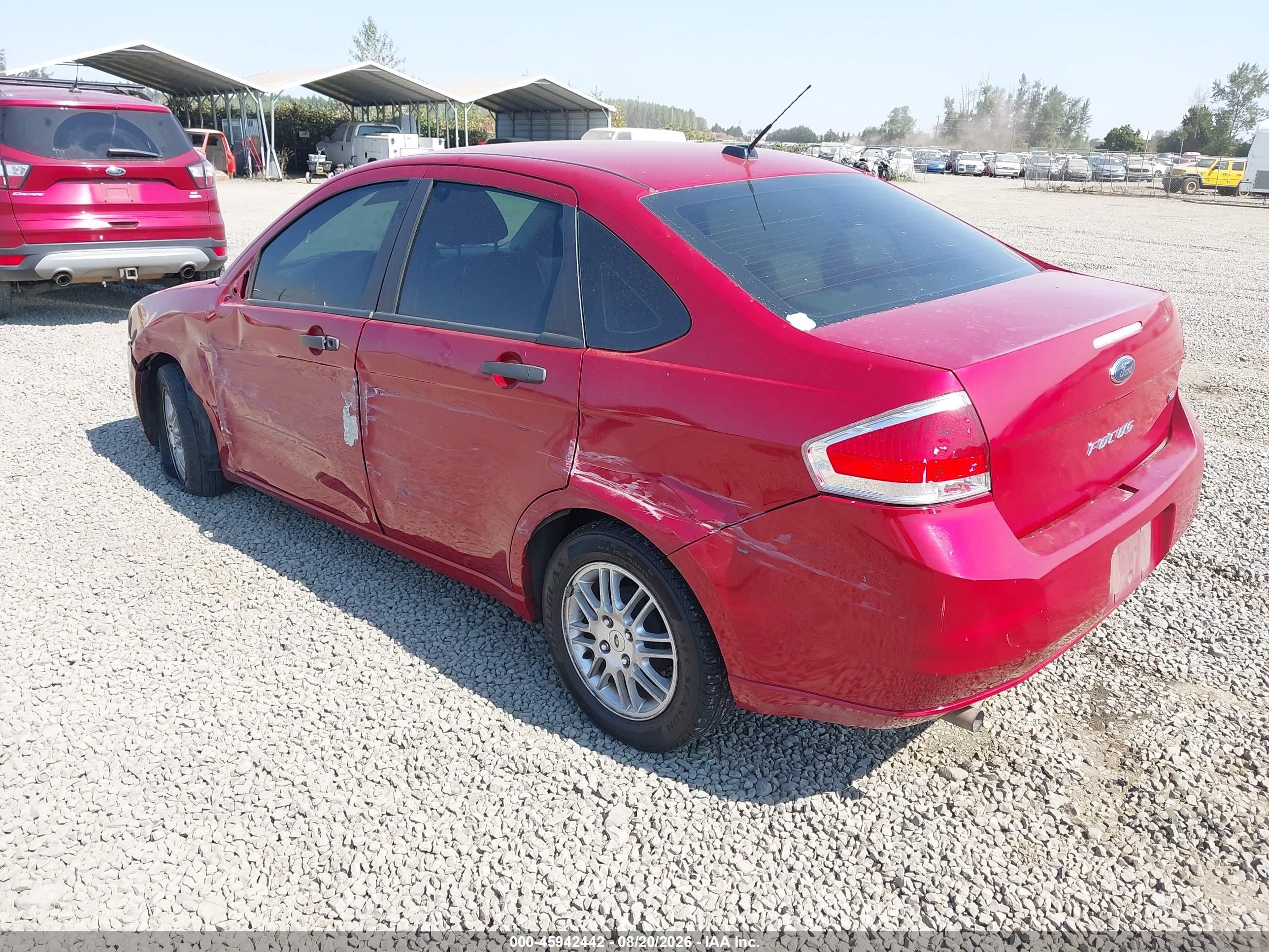 2011 Ford Focus Se Red vin: 1FAHP3FN1BW107325