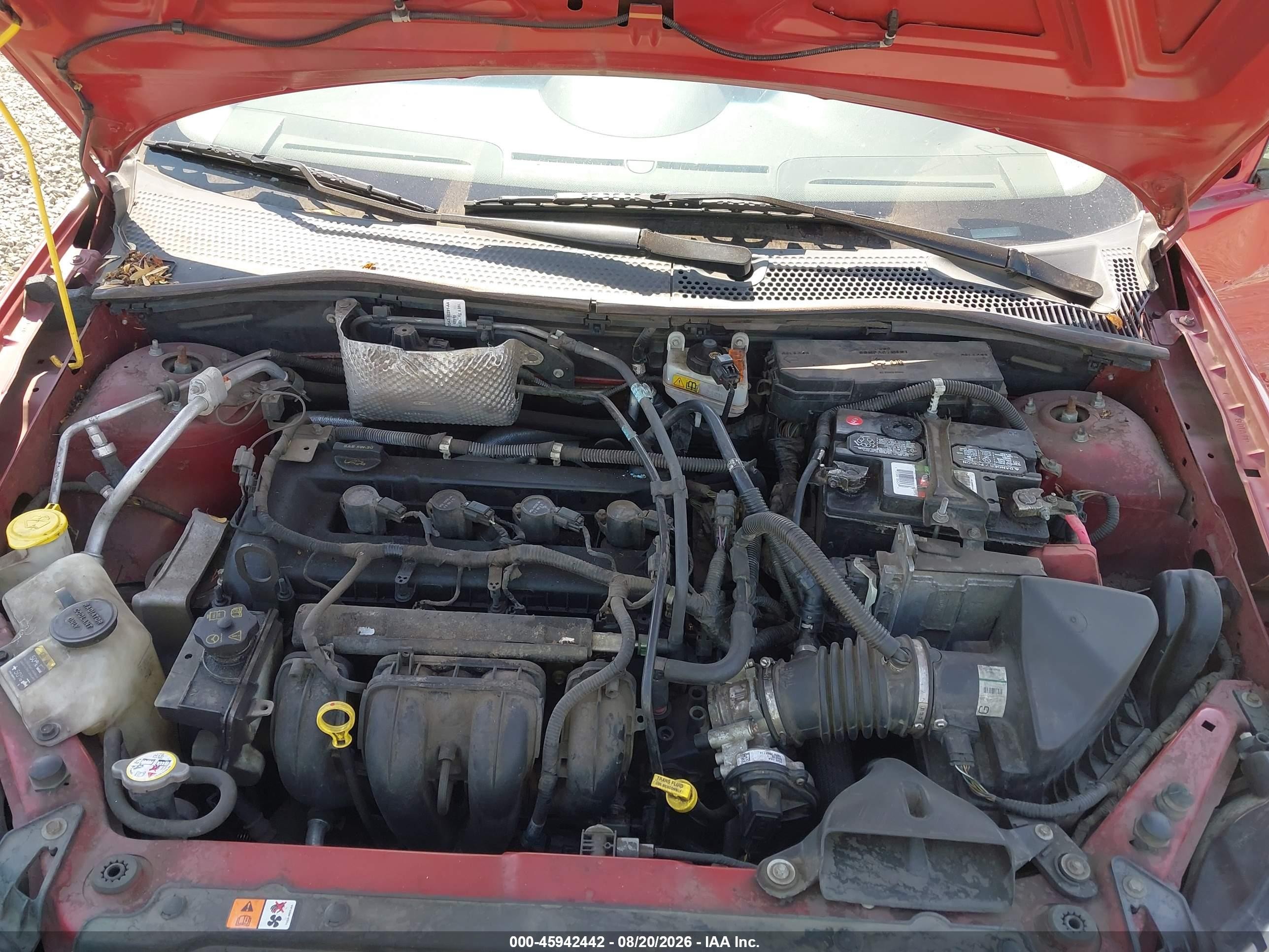 2011 Ford Focus Se Red vin: 1FAHP3FN1BW107325