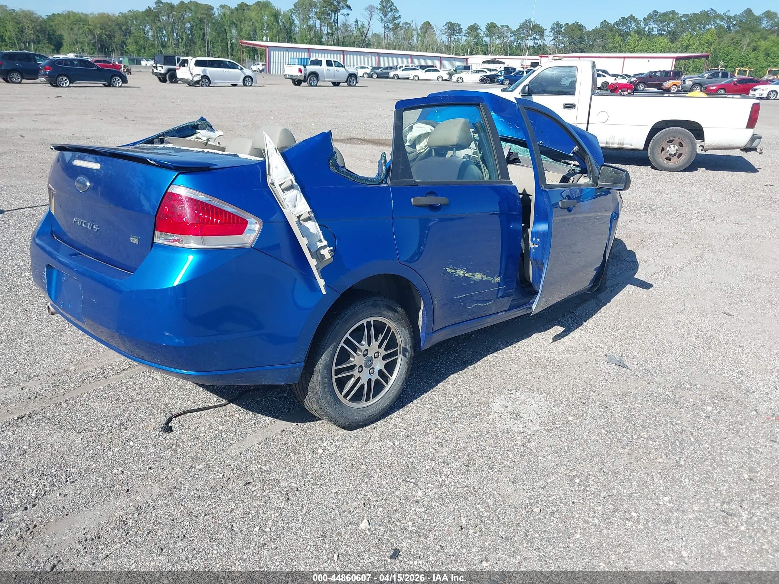 2011 Ford Focus Se Blue vin: 1FAHP3FN1BW142737