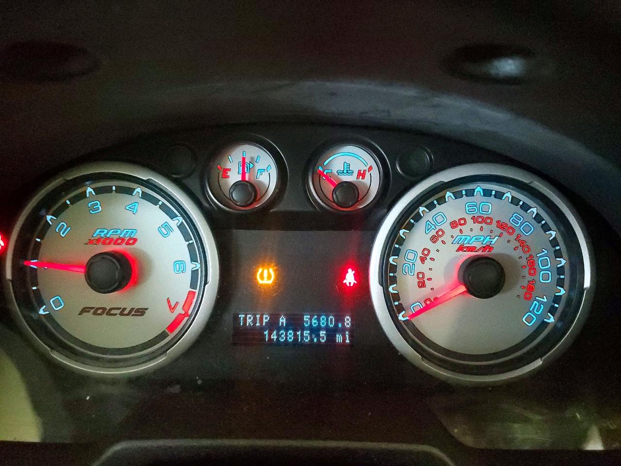 2011 Ford Focus Se Серый vin: 1FAHP3FN1BW150305