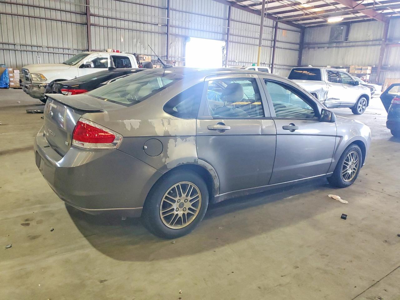 2011 Ford Focus Se Серый vin: 1FAHP3FN1BW150305