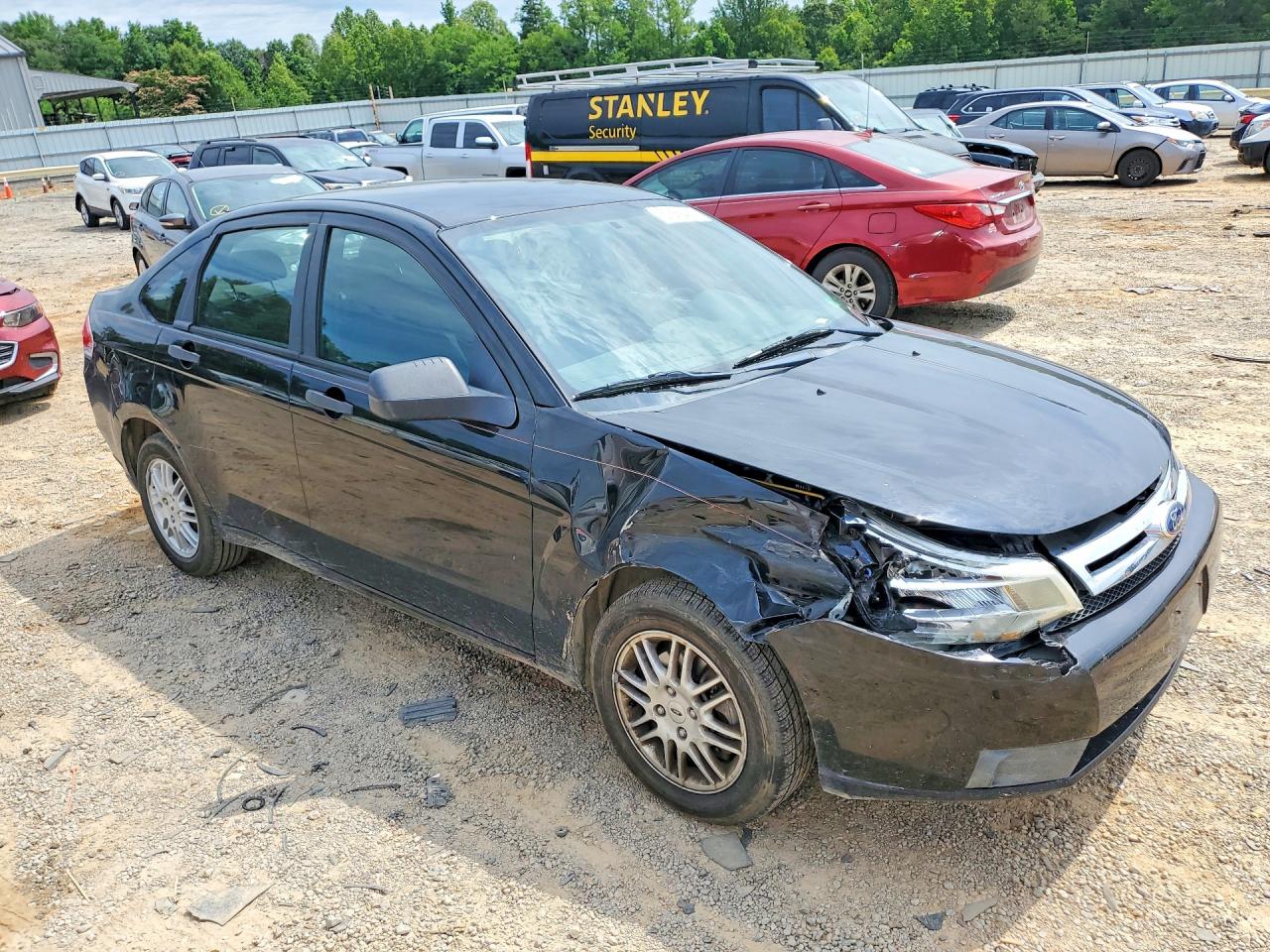 2011 Ford Focus Se Black vin: 1FAHP3FN1BW189170