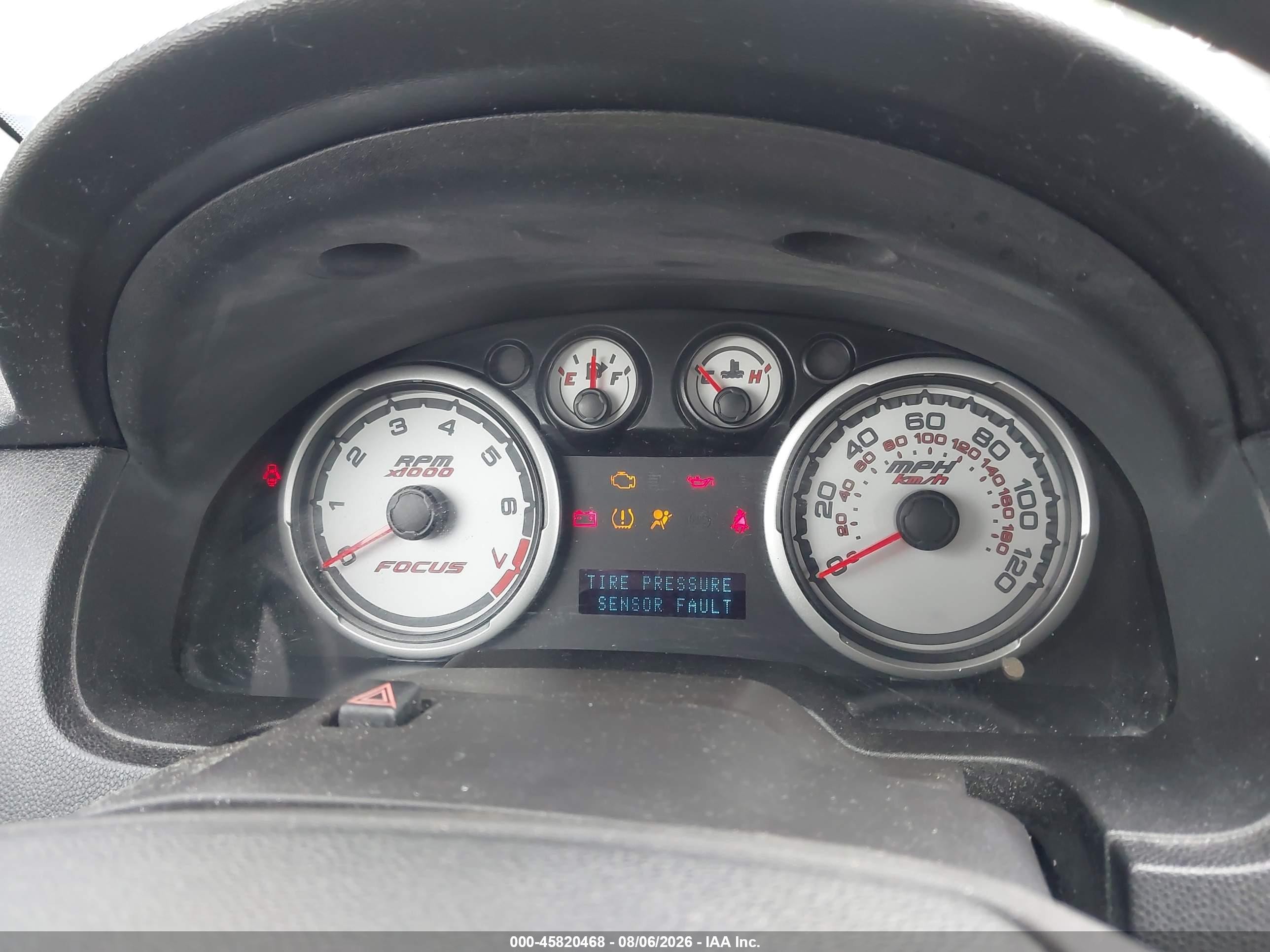 2011 Ford Focus Se Red vin: 1FAHP3FN1BW189542