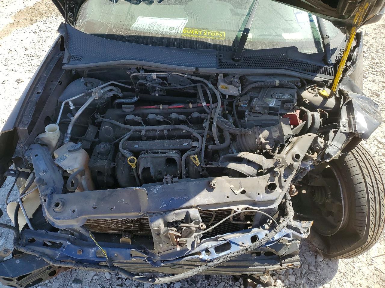 2011 Ford Focus Se Черный vin: 1FAHP3FN1BW203889