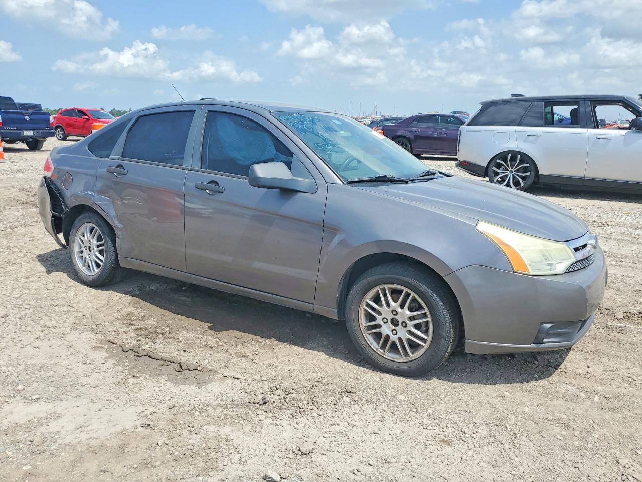 2010 Ford Focus Se Gray vin: 1FAHP3FN2AW132734