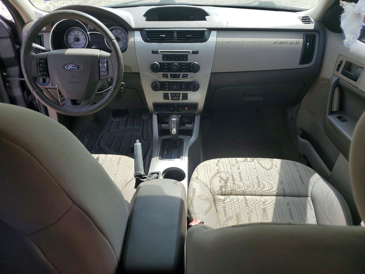 2010 Ford Focus Se Gray vin: 1FAHP3FN2AW132734