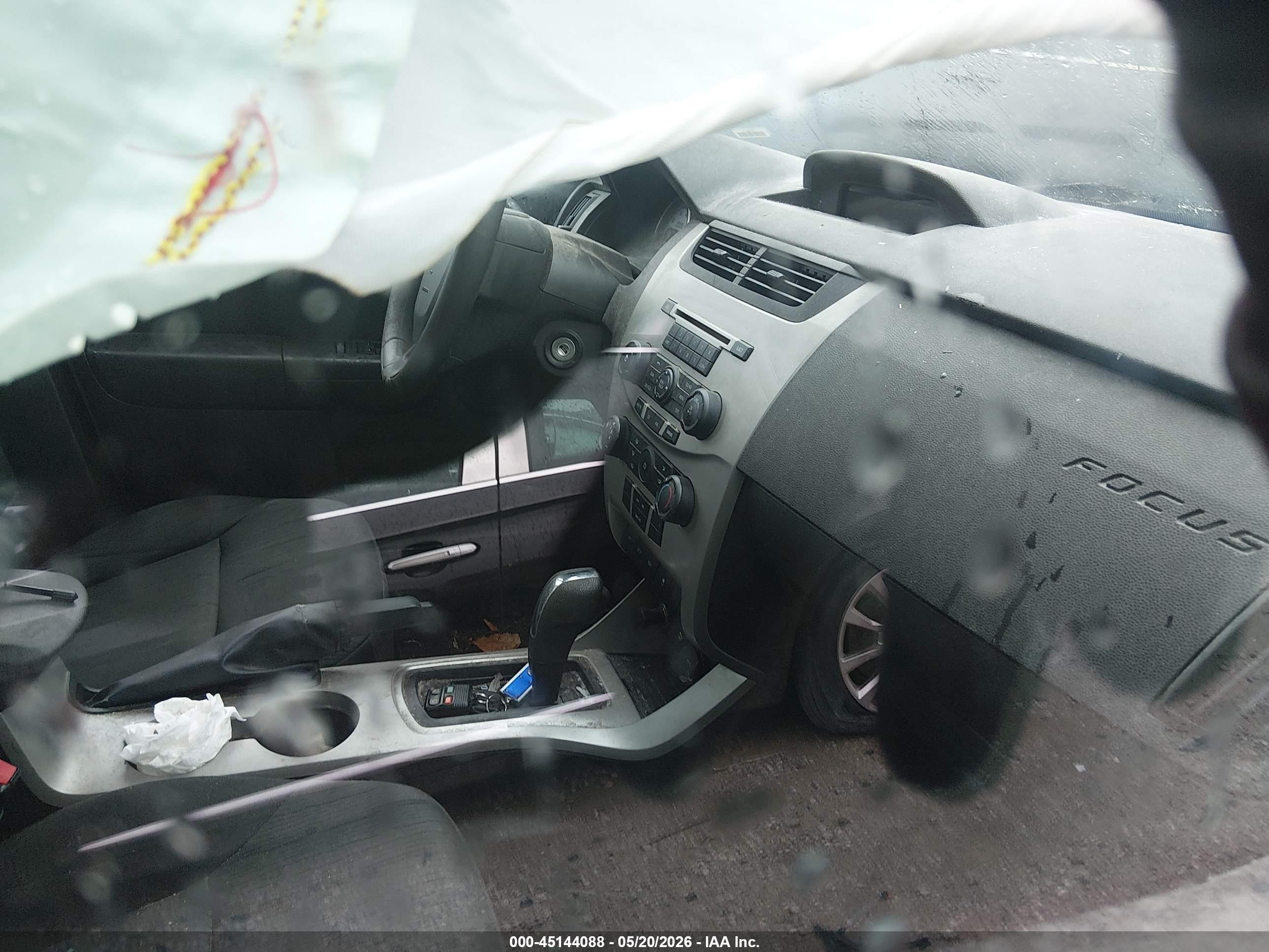 2010 Ford Focus Se Зеленый vin: 1FAHP3FN2AW187068