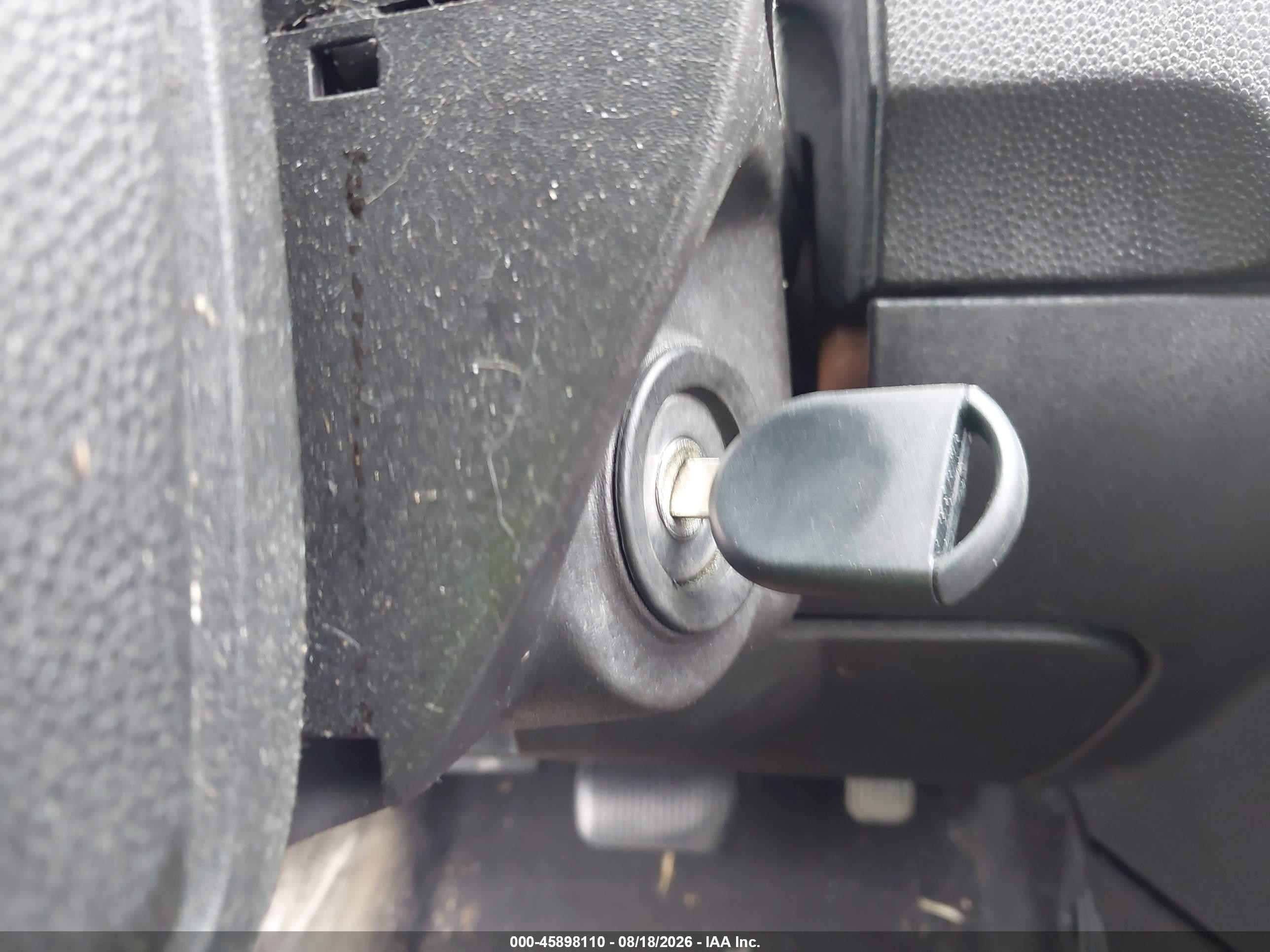 2010 Ford Focus Se Серый vin: 1FAHP3FN2AW210106
