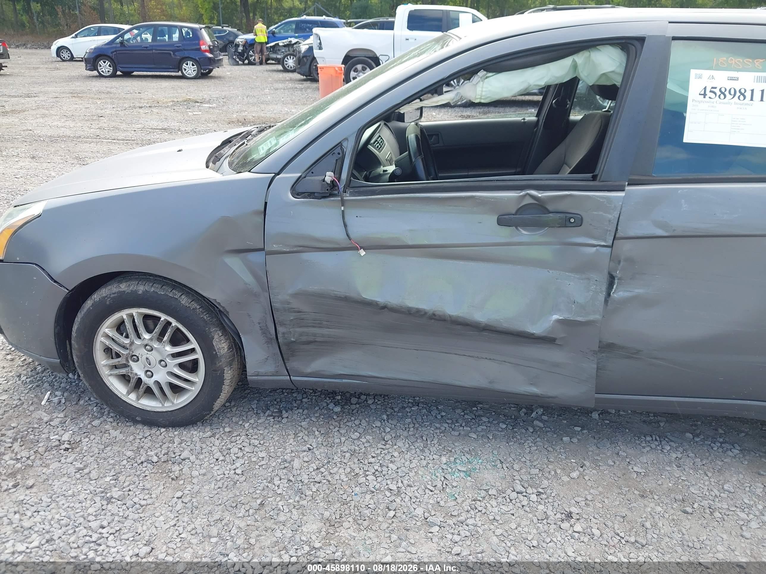 2010 Ford Focus Se Серый vin: 1FAHP3FN2AW210106