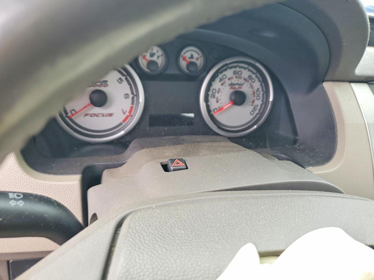 2010 Ford Focus Se Black vin: 1FAHP3FN2AW219680