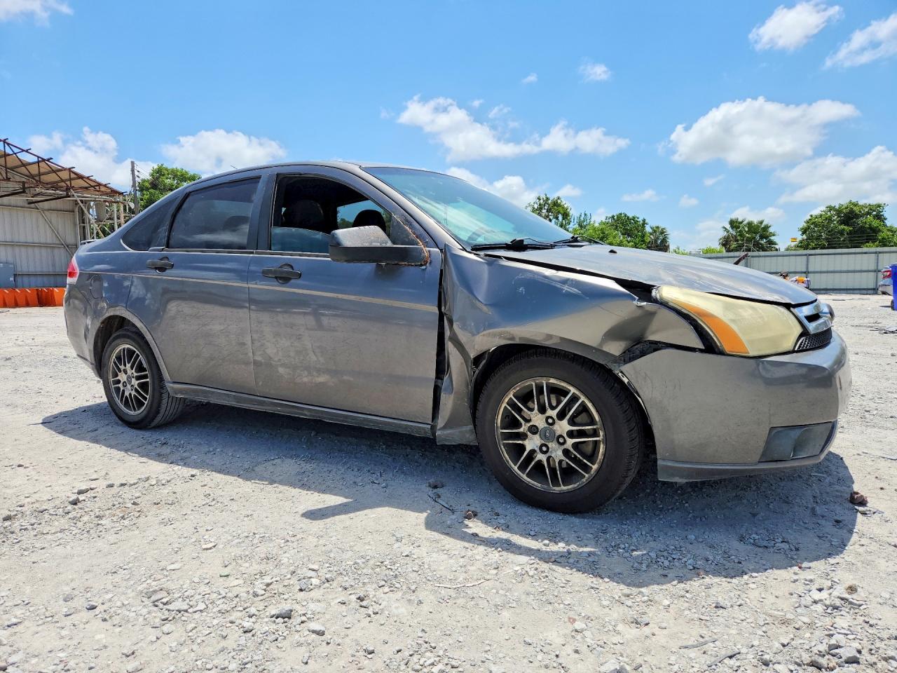 2010 Ford Focus Se Gray vin: 1FAHP3FN2AW254283
