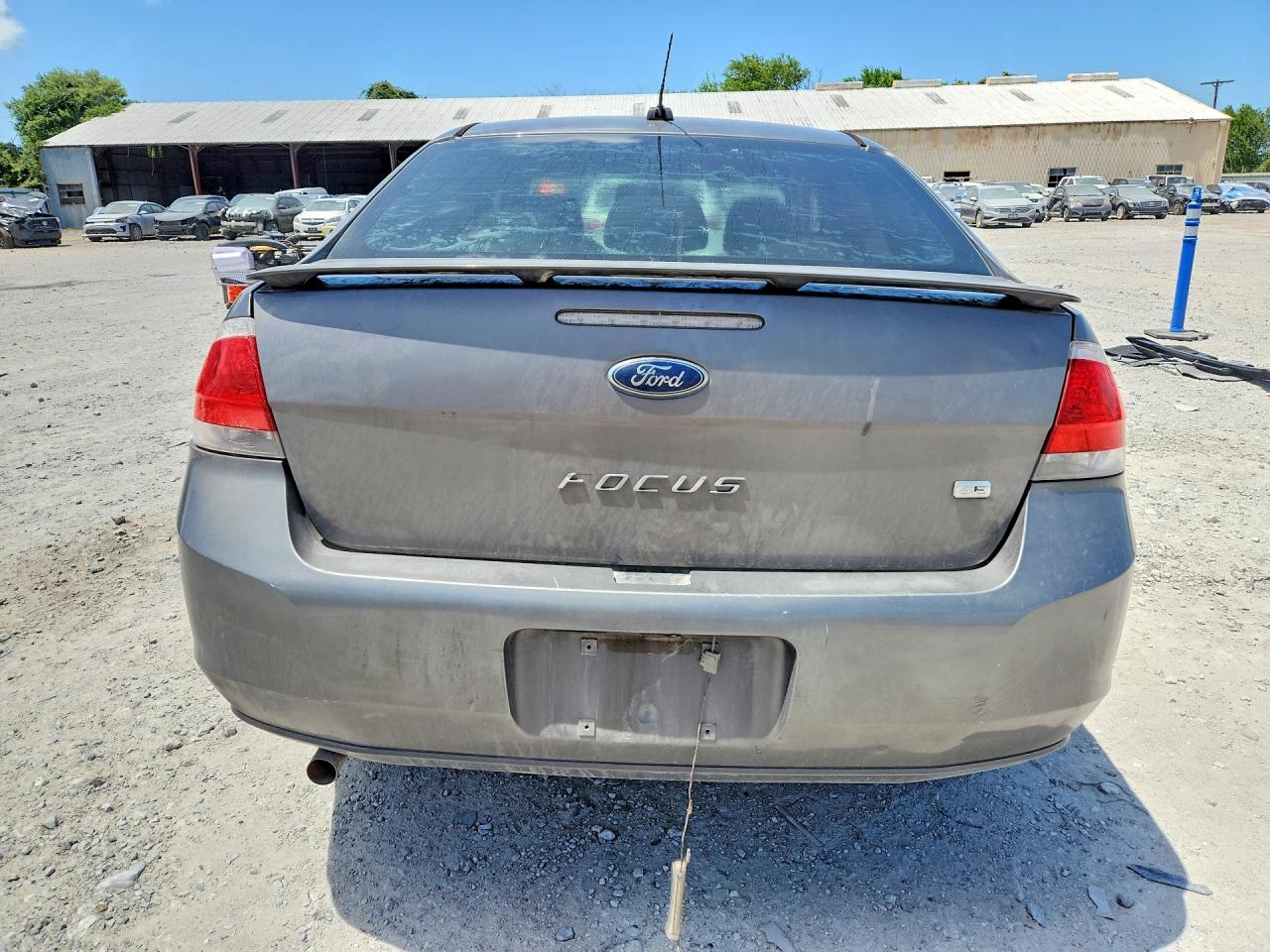 2010 Ford Focus Se Gray vin: 1FAHP3FN2AW254283