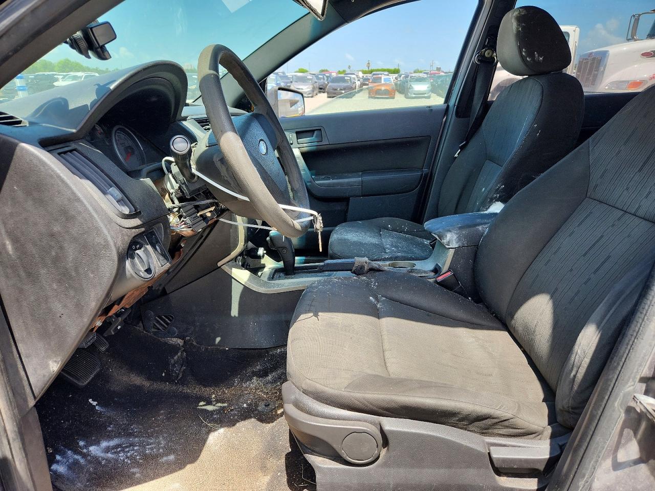 2010 Ford Focus Se Gray vin: 1FAHP3FN2AW254283