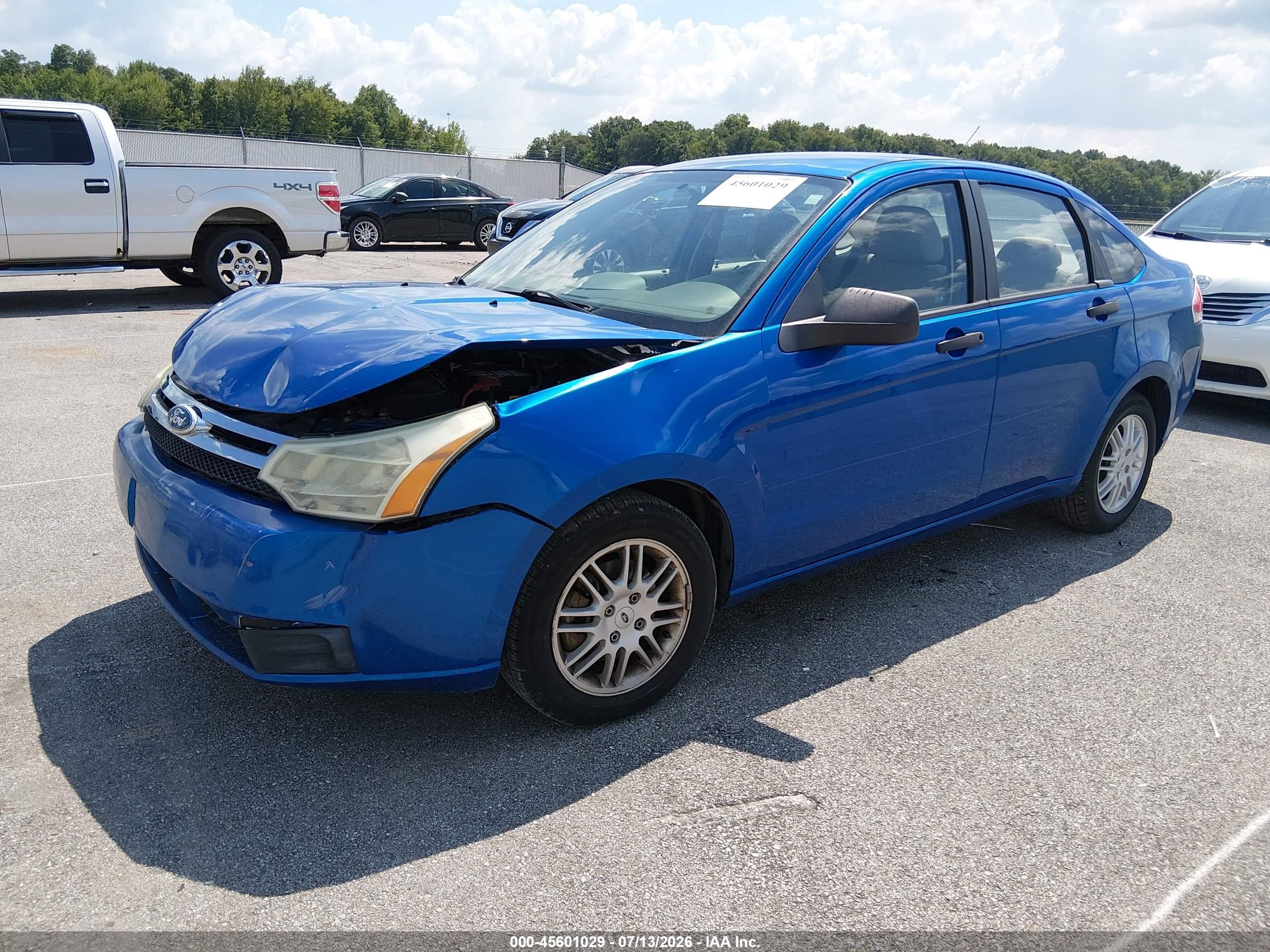2010 Ford Focus Se Blue vin: 1FAHP3FN2AW261847