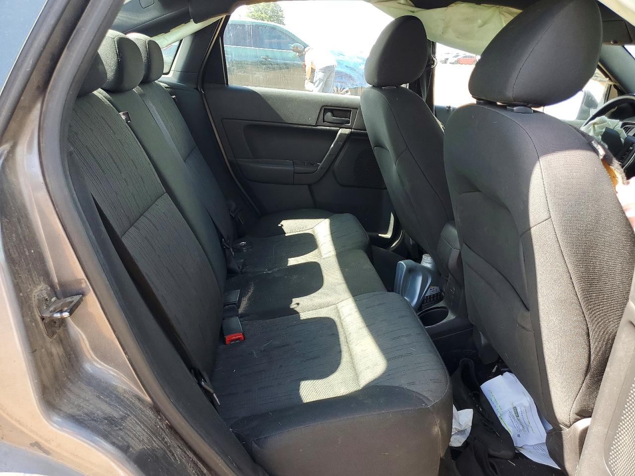 2010 Ford Focus Se Gray vin: 1FAHP3FN2AW262898