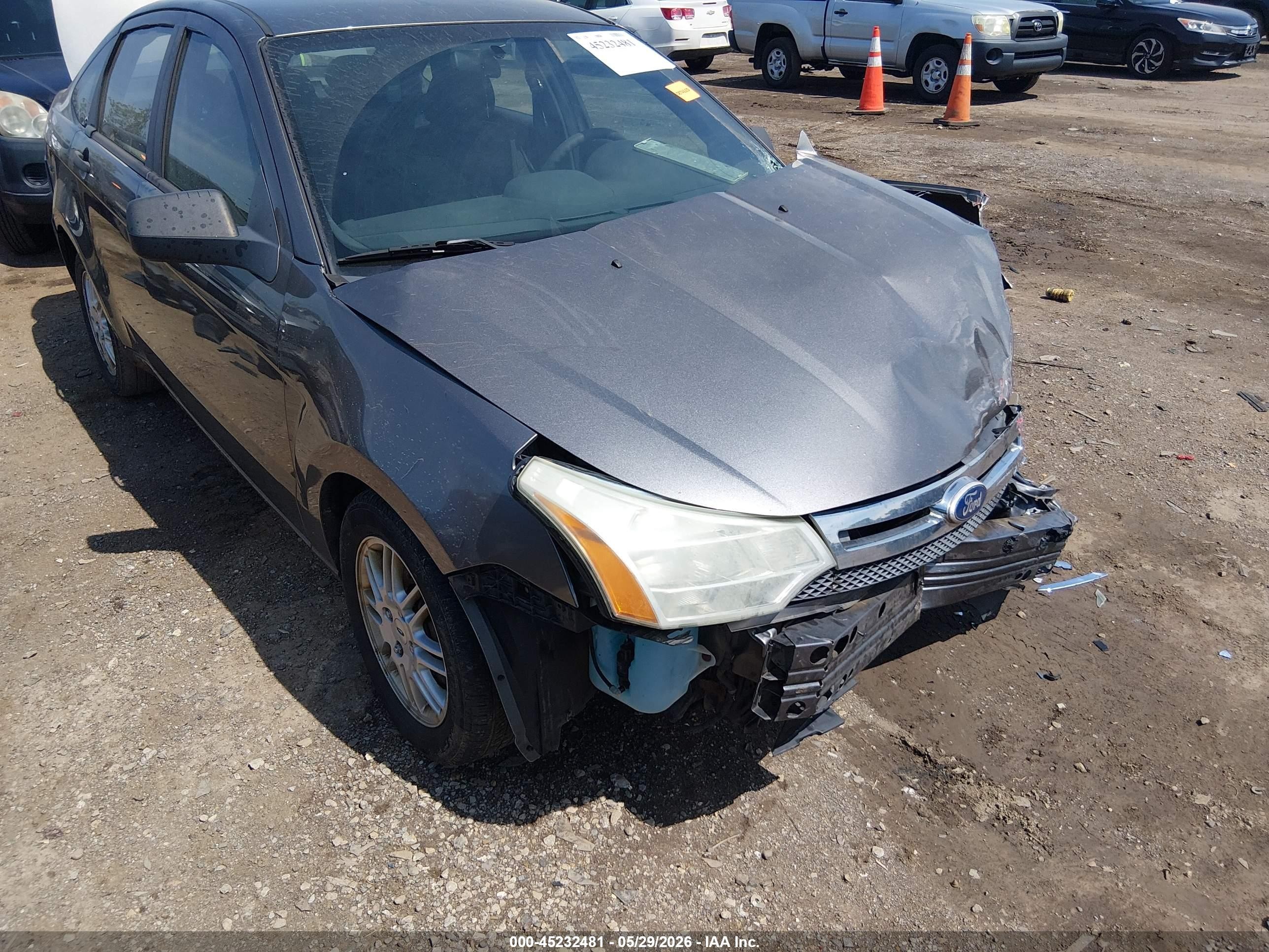 2010 Ford Focus Se Gray vin: 1FAHP3FN2AW278843