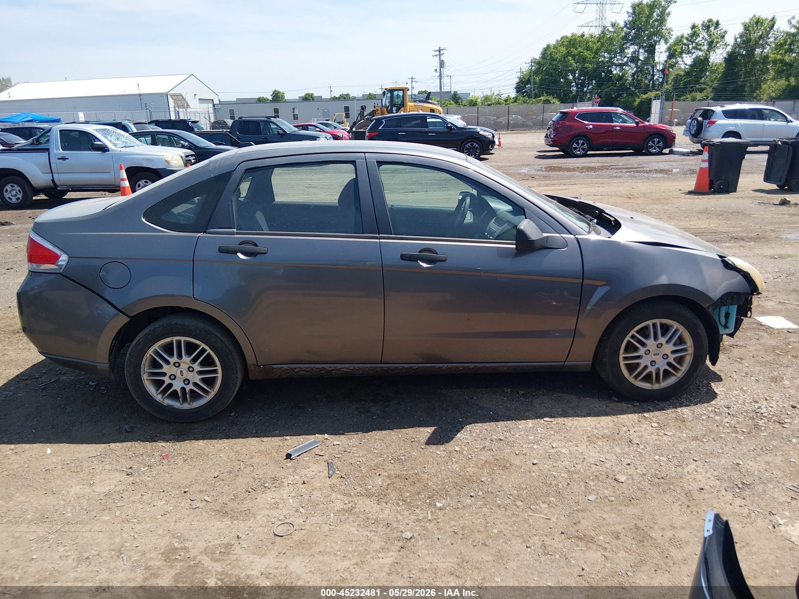 2010 Ford Focus Se Gray vin: 1FAHP3FN2AW278843
