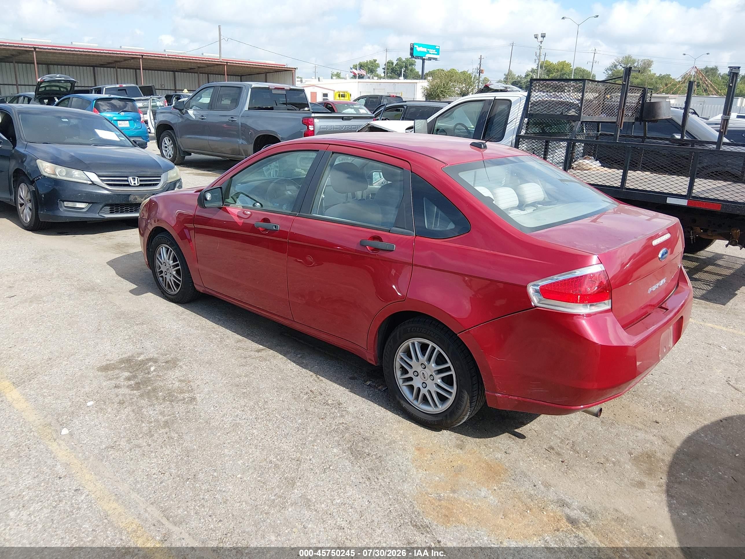 2010 Ford Focus Se Red vin: 1FAHP3FN2AW279460