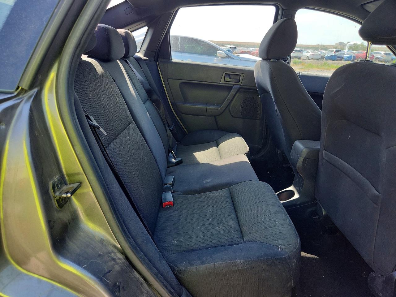 2011 Ford Focus Se Gray vin: 1FAHP3FN2BW119323