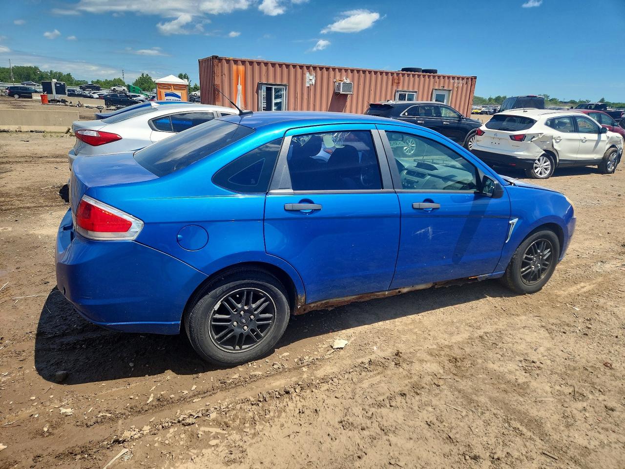 2011 Ford Focus Se Blue vin: 1FAHP3FN2BW175701