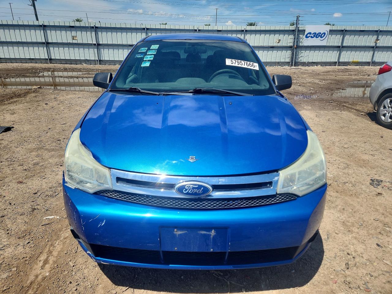 2011 Ford Focus Se Blue vin: 1FAHP3FN2BW175701