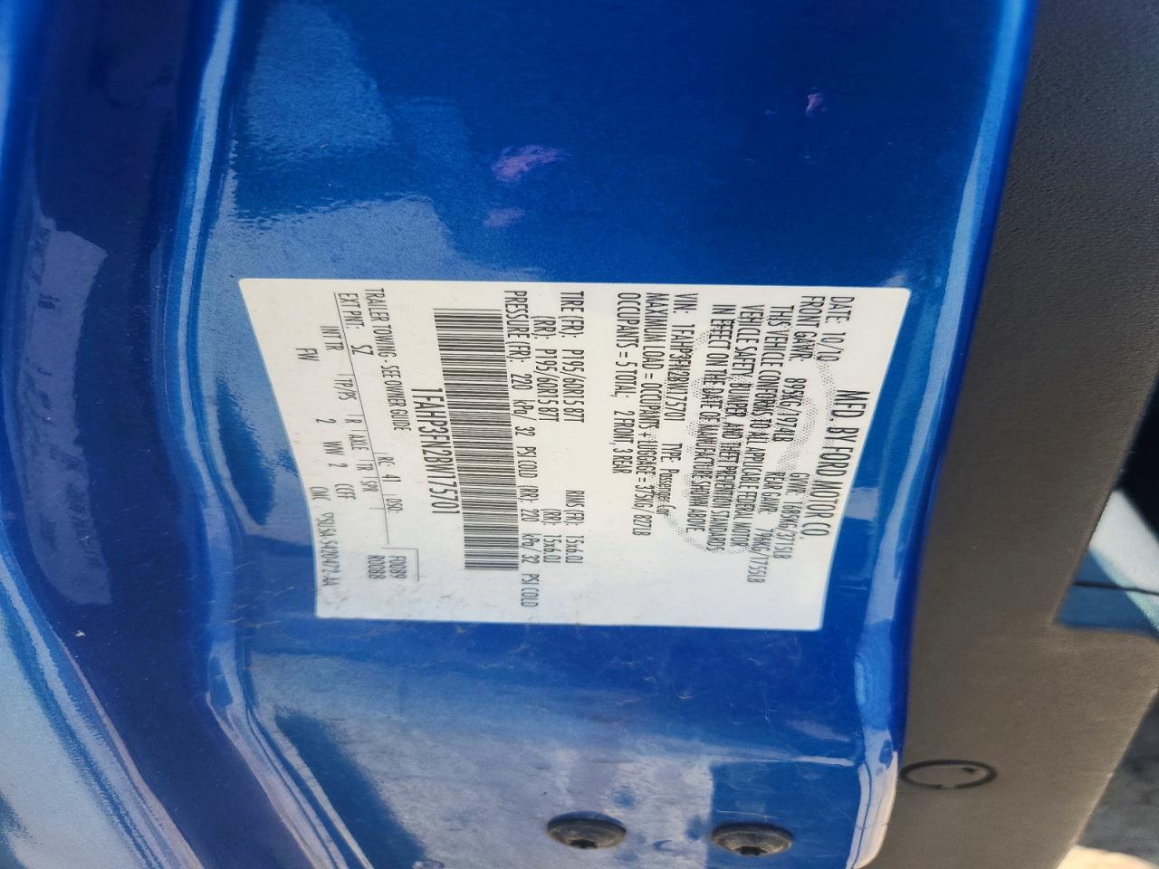 2011 Ford Focus Se Blue vin: 1FAHP3FN2BW175701