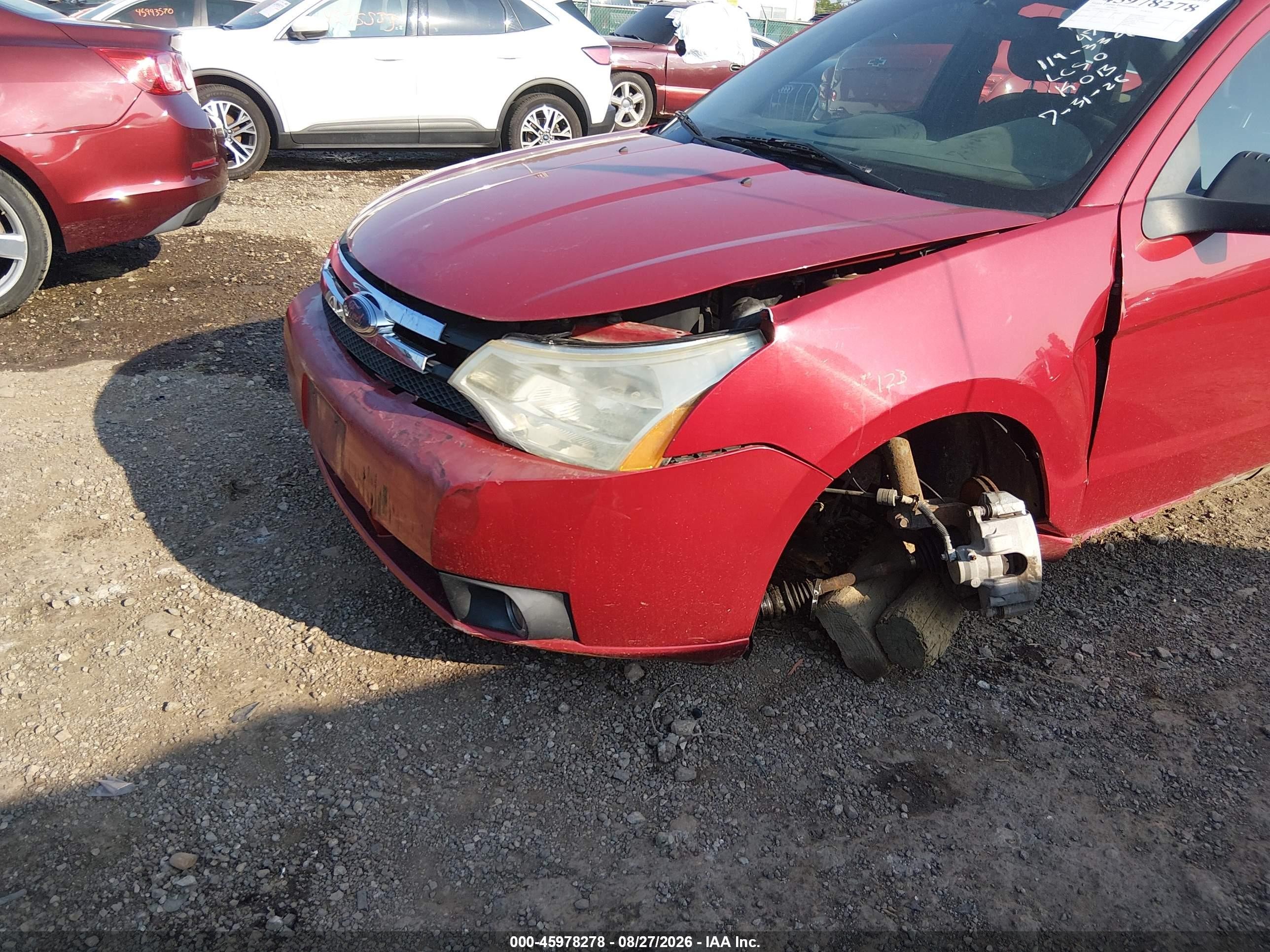 2010 Ford Focus Se Red vin: 1FAHP3FN3AW116364