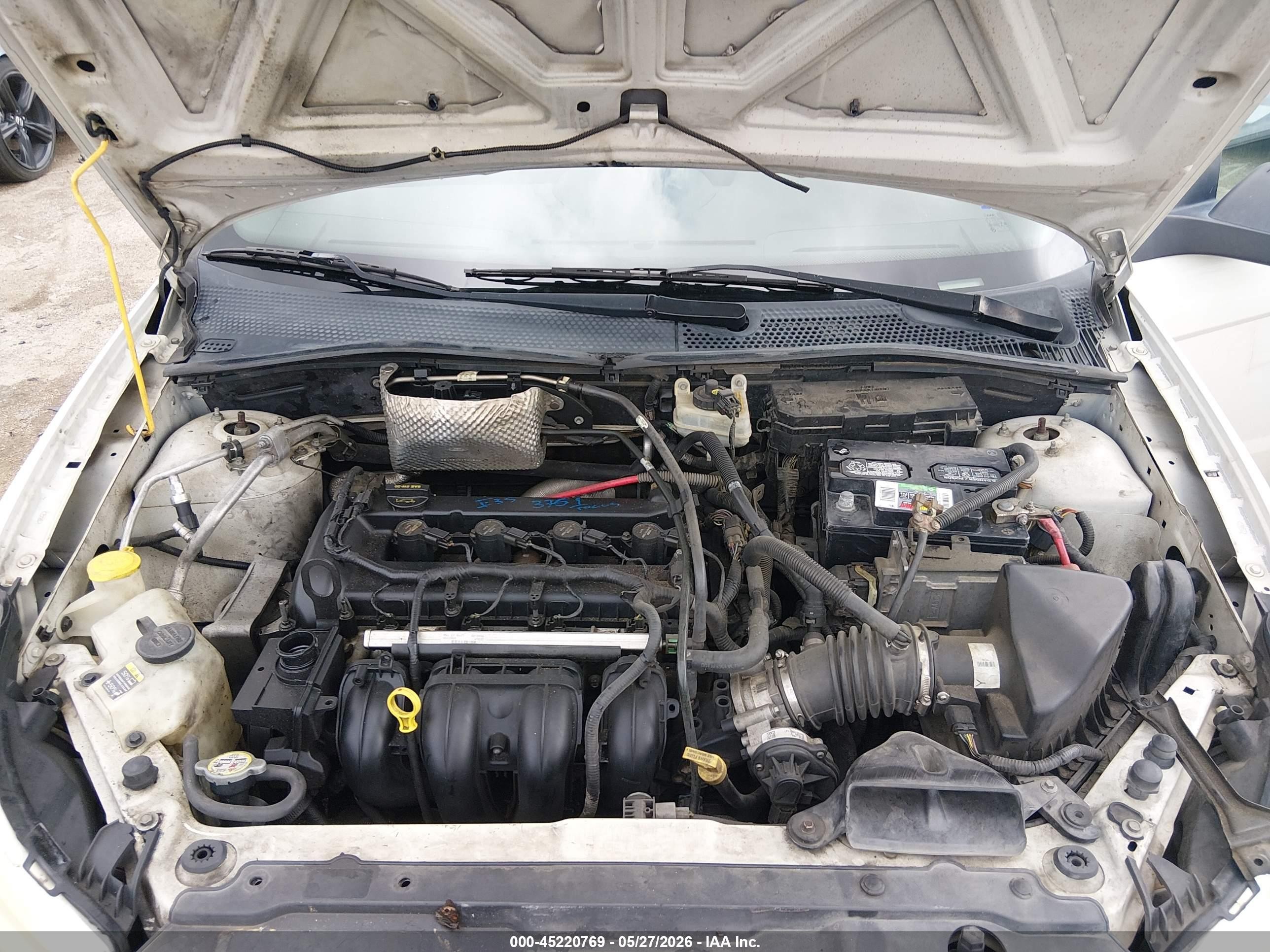 2010 Ford Focus Se White vin: 1FAHP3FN3AW172238