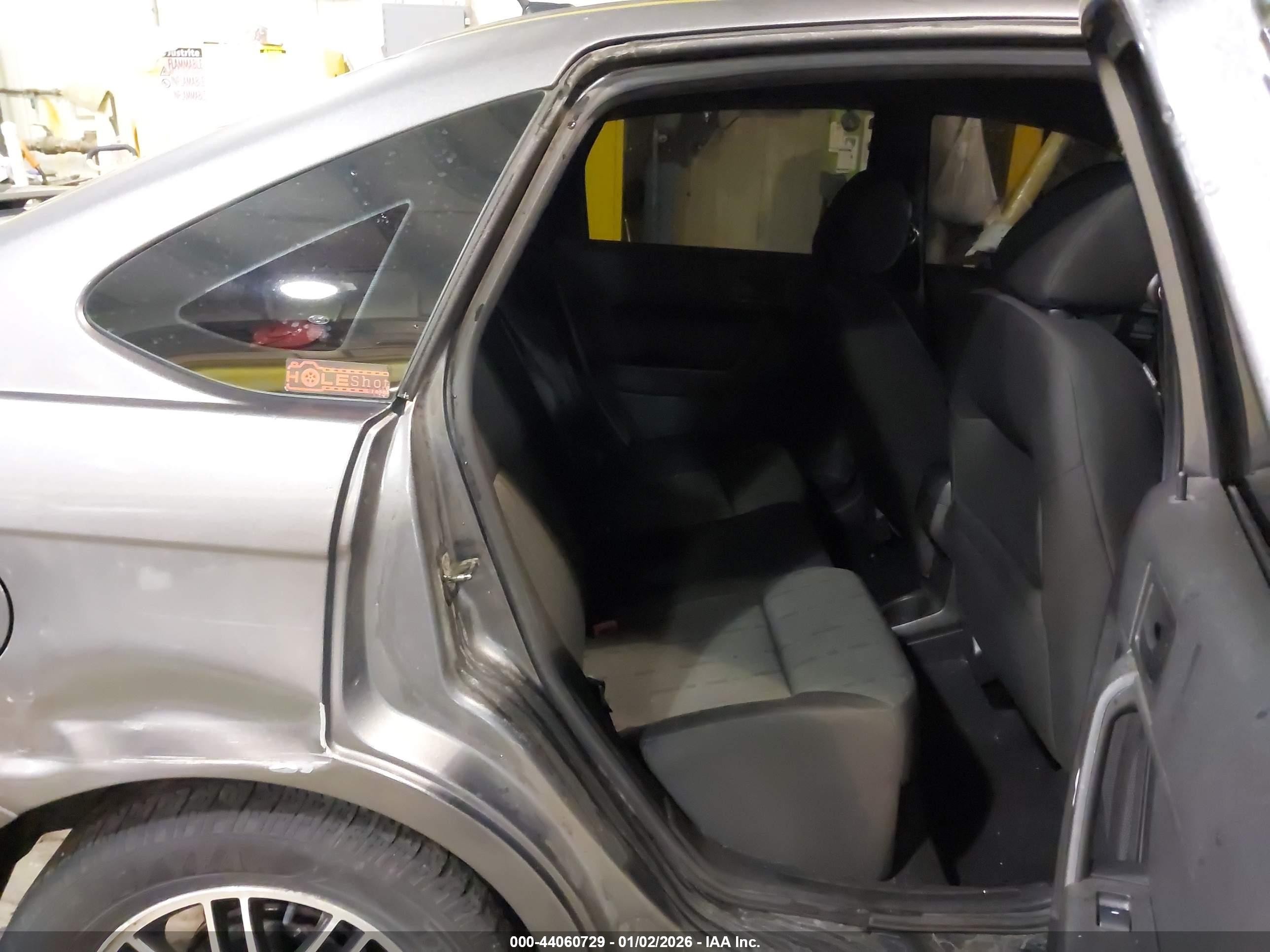 2010 Ford Focus Se Gray vin: 1FAHP3FN3AW185121