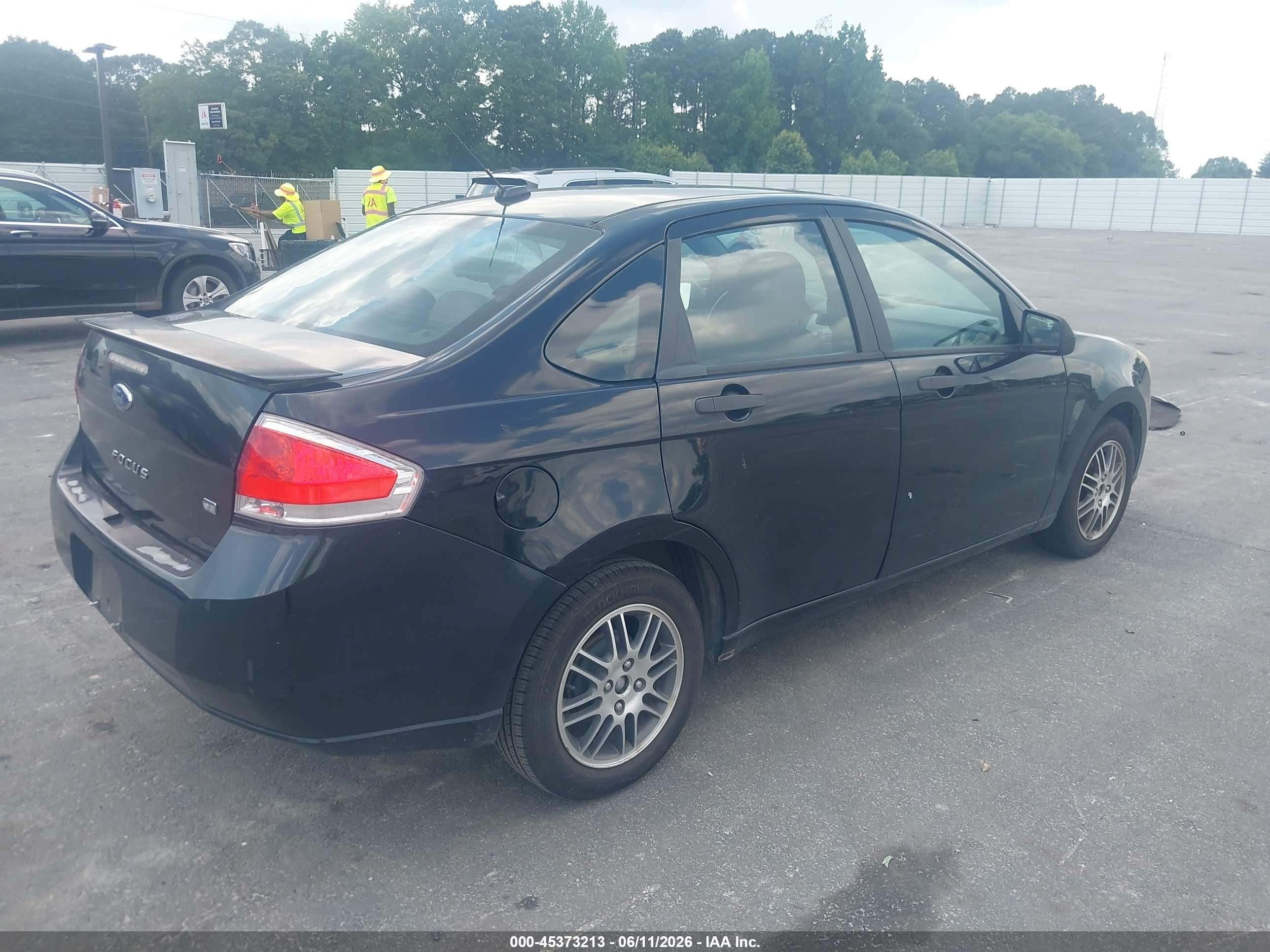 2010 Ford Focus Se Black vin: 1FAHP3FN3AW198709
