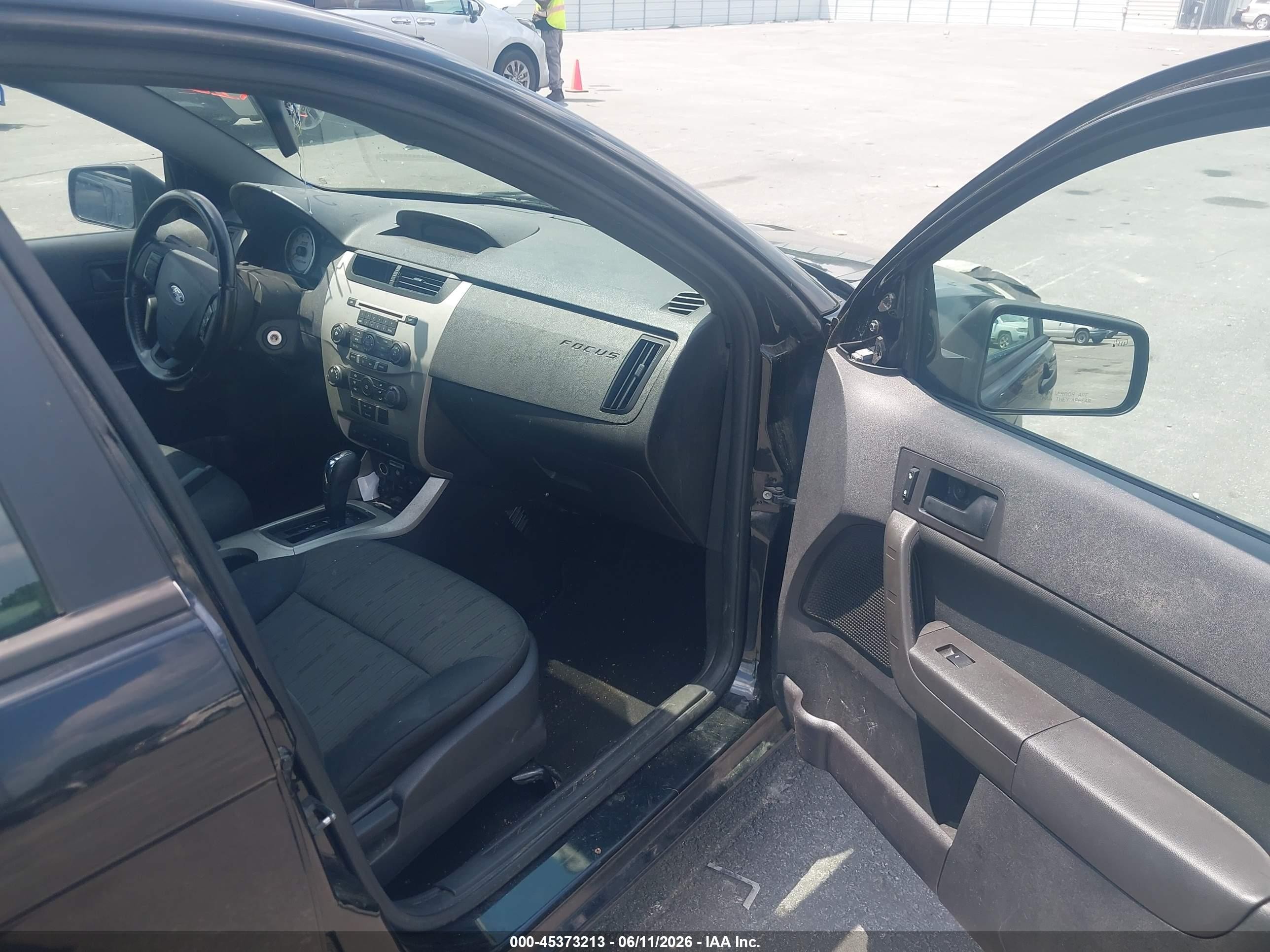 2010 Ford Focus Se Black vin: 1FAHP3FN3AW198709