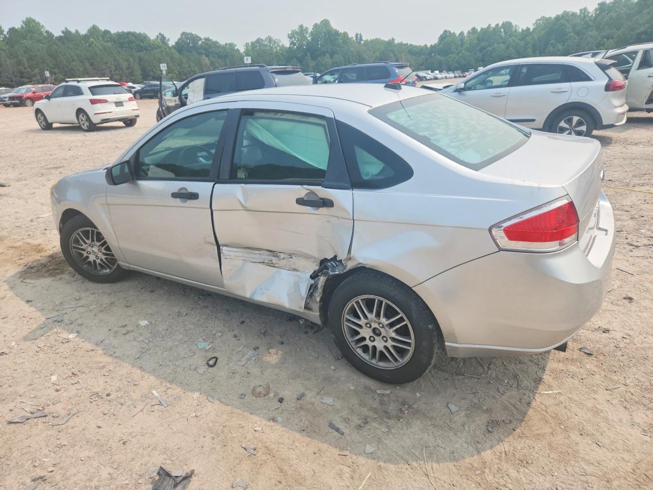2010 Ford Focus Gray vin: 1FAHP3FN3AW218134