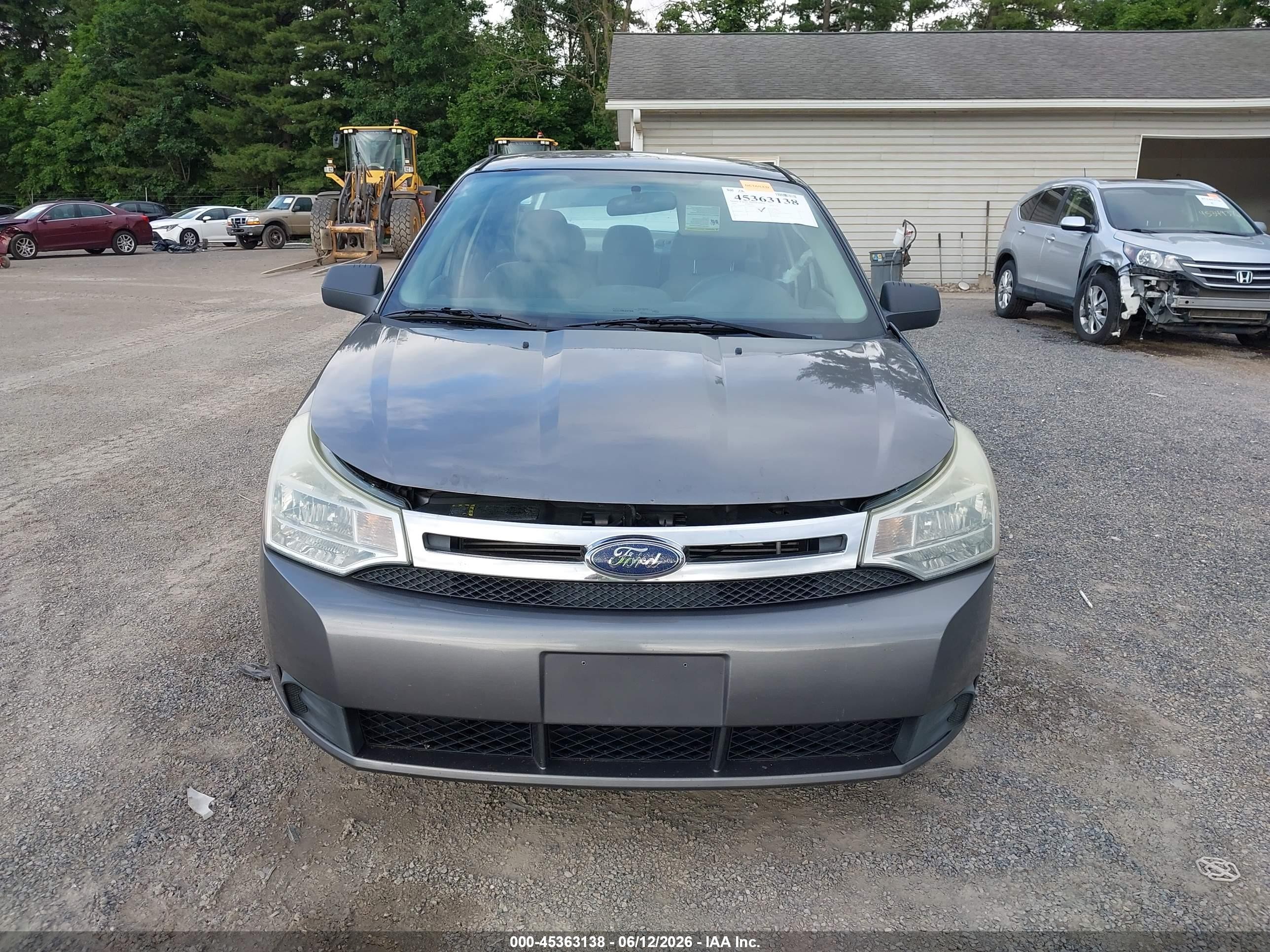 2010 Ford Focus Se Gray vin: 1FAHP3FN3AW239694