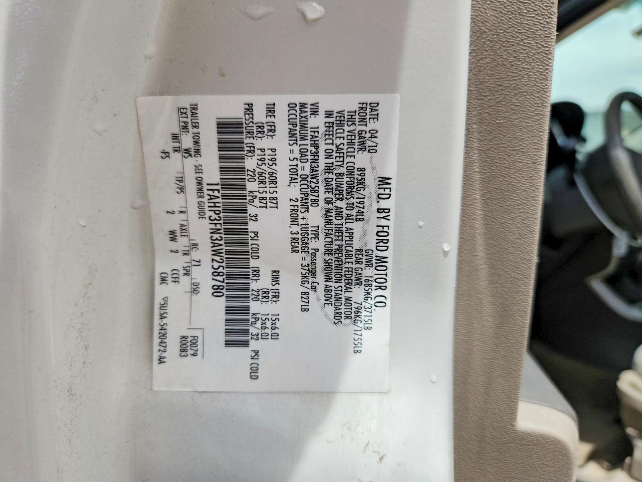 2010 Ford Focus Se White vin: 1FAHP3FN3AW258780